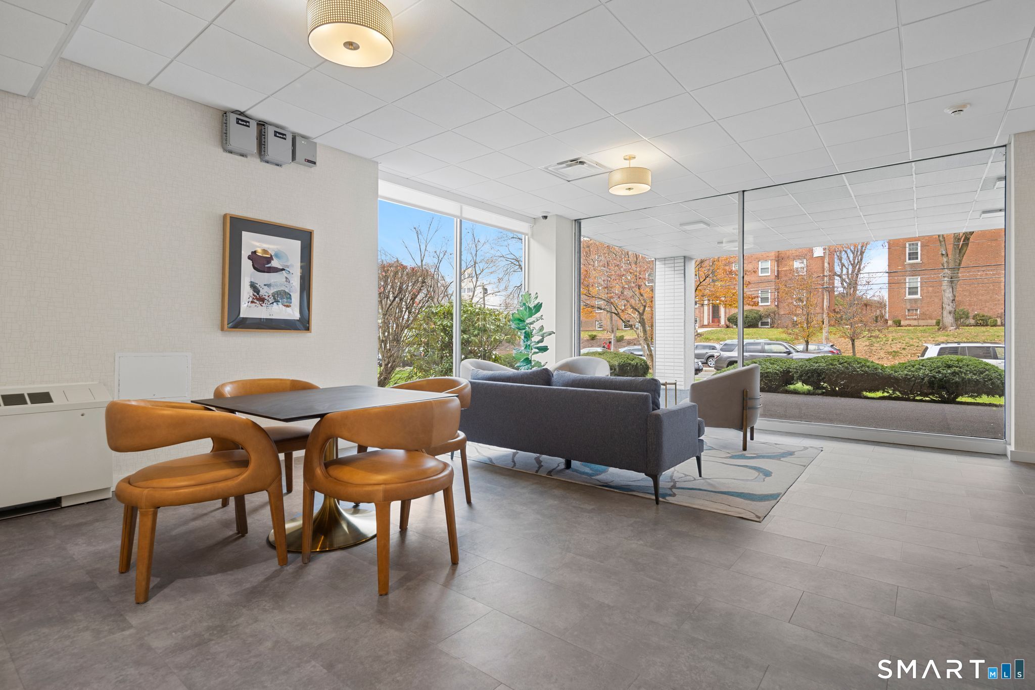 891 Farmington Avenue 5F