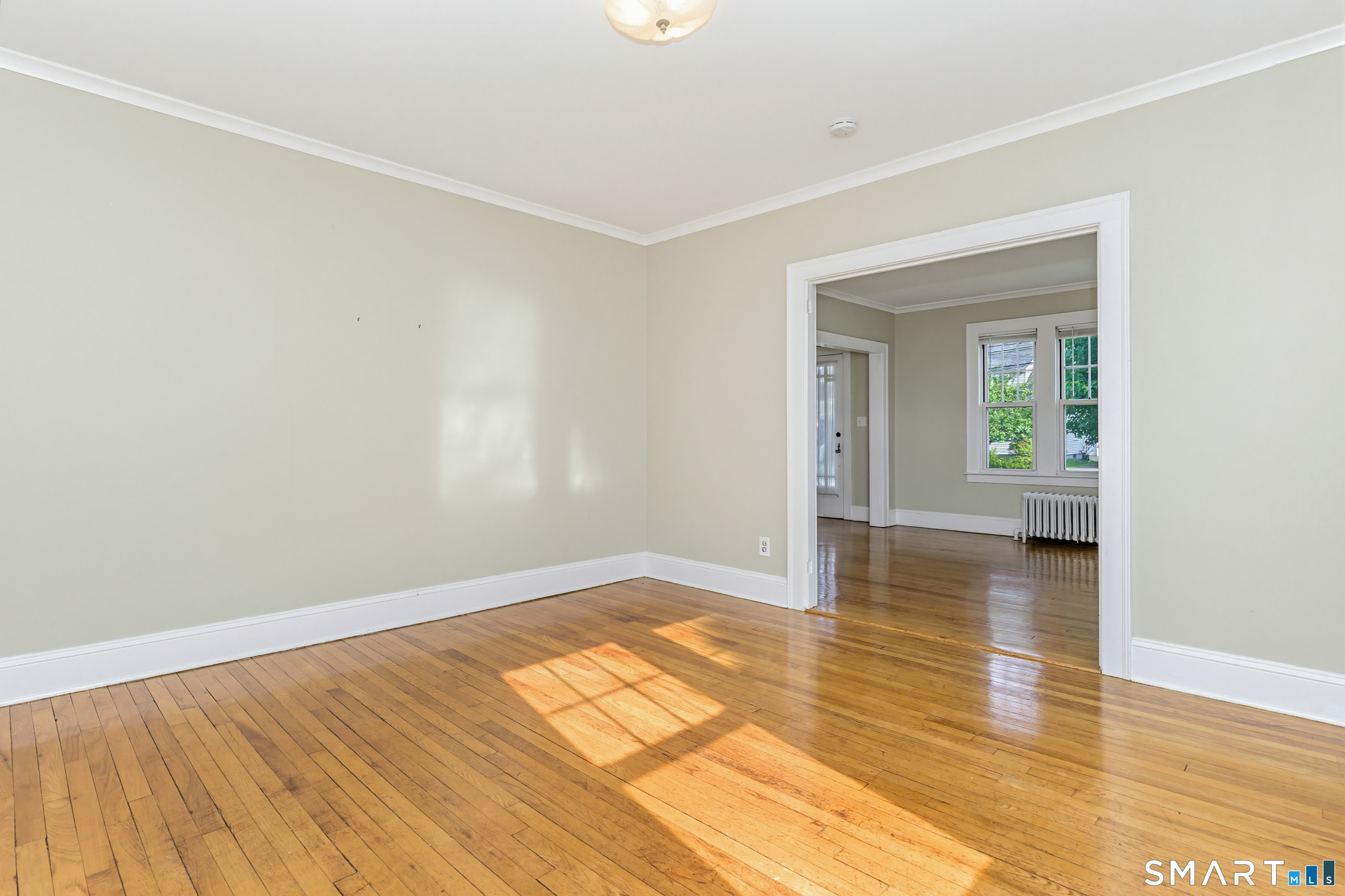 60 Whitman Avenue