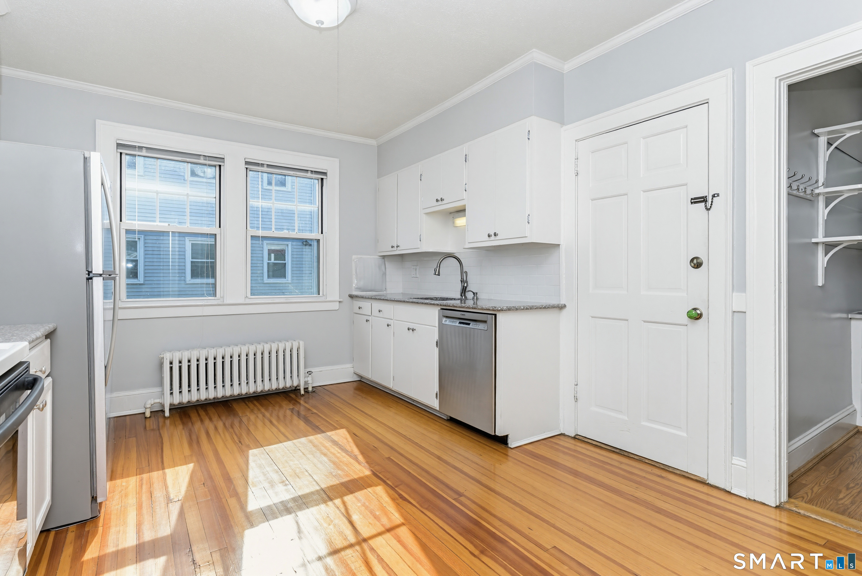 60 Whitman Avenue