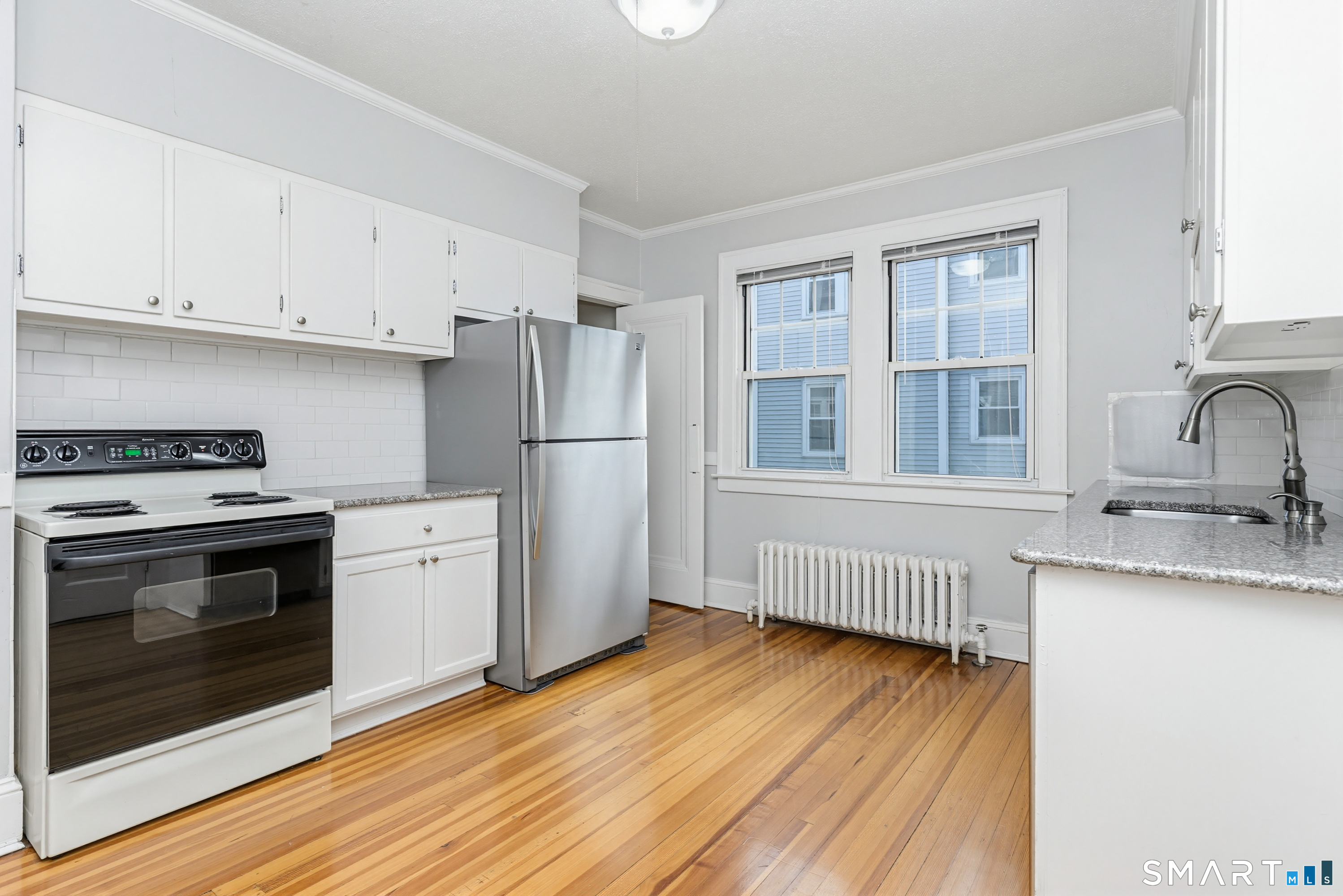 60 Whitman Avenue