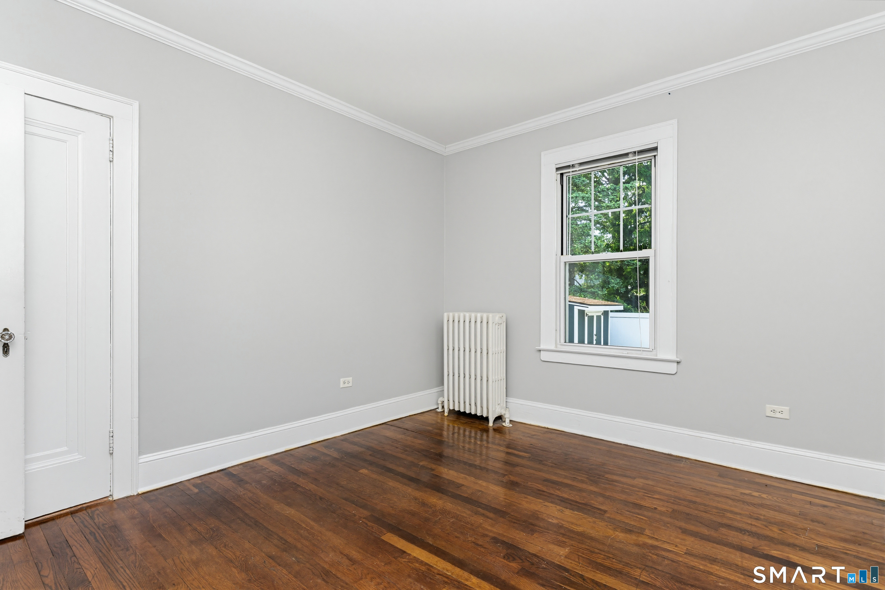 60 Whitman Avenue