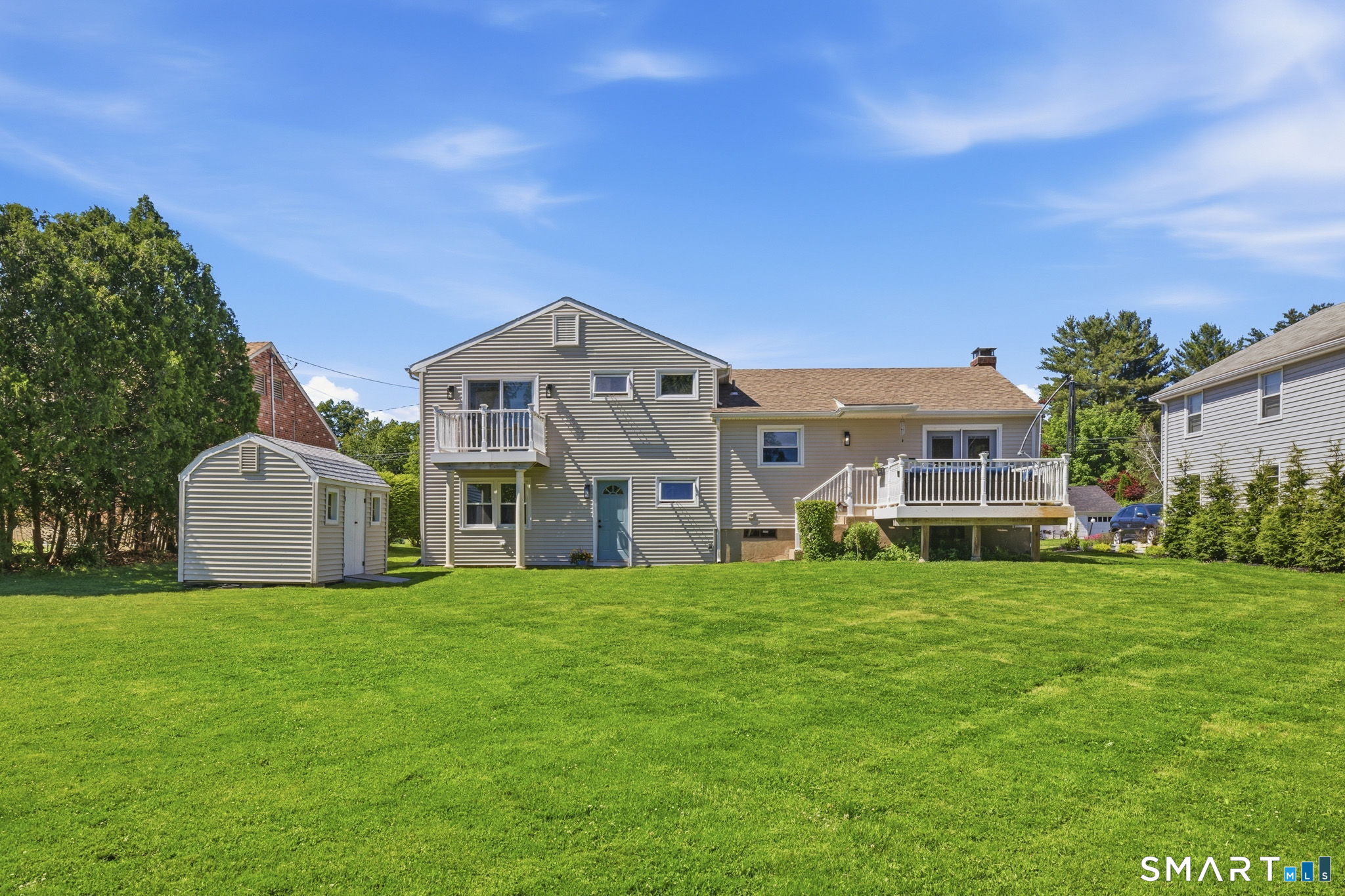25 Woodmont Road