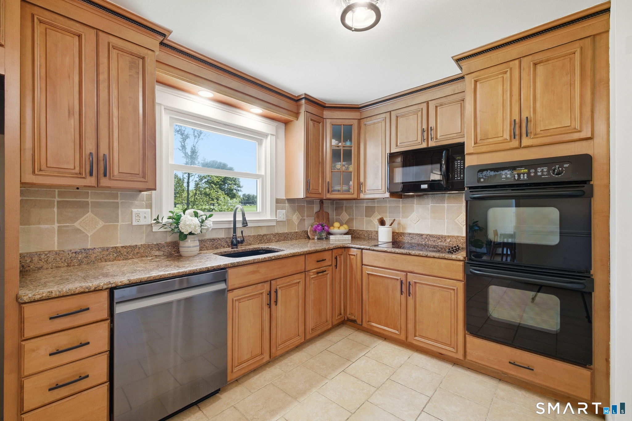 25 Woodmont Road
