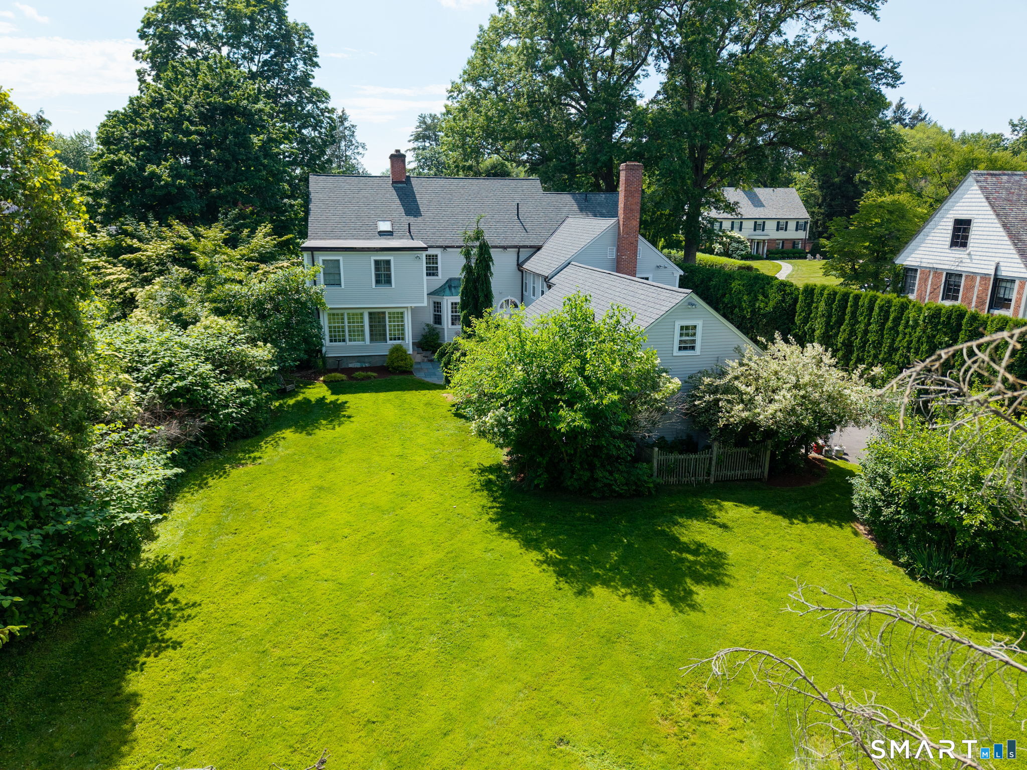 10 Colony Road