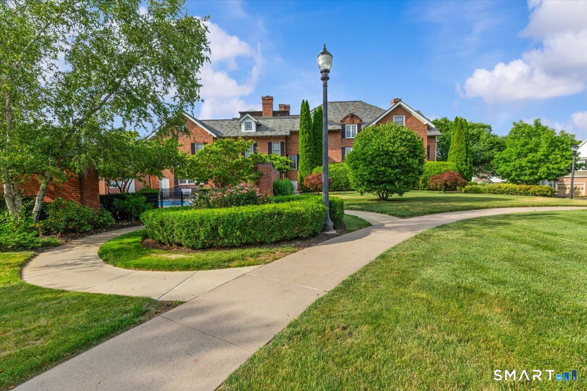 1280 Asylum Avenue 2B