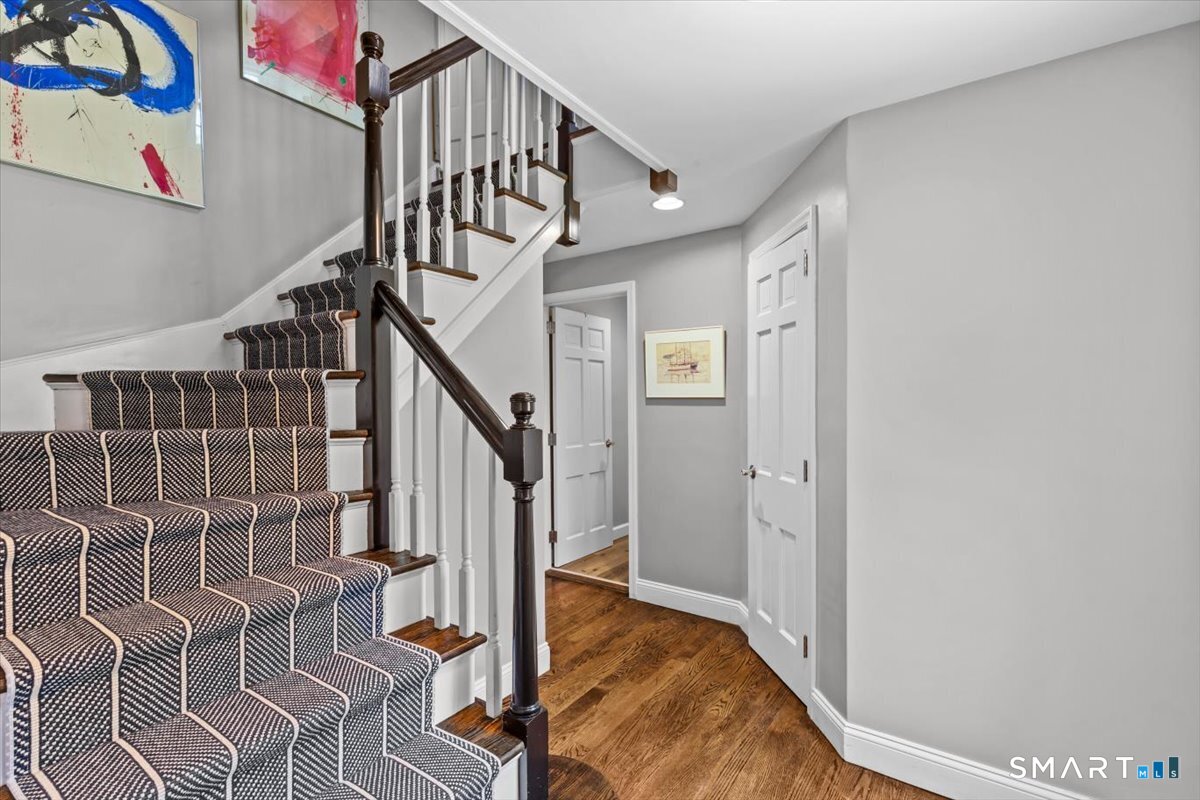 255 Mountain Road