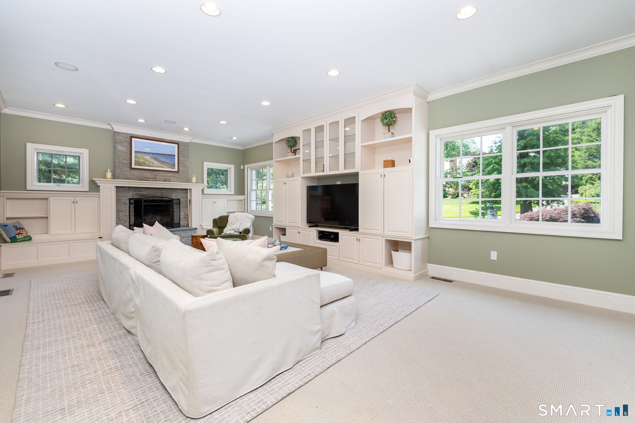 82 Ledyard Road