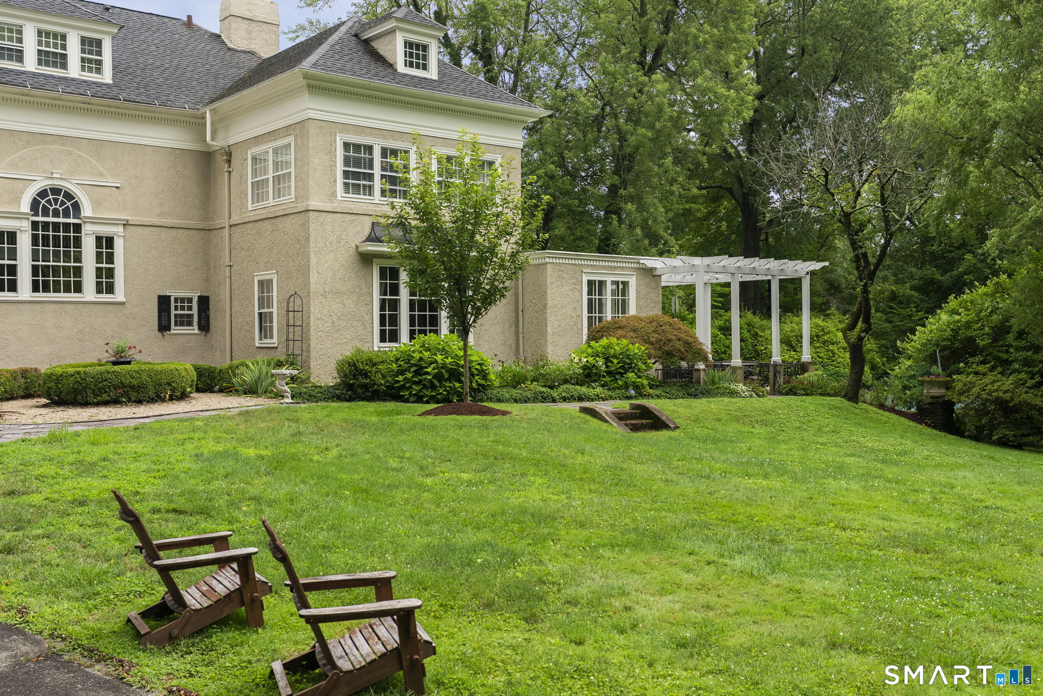 33 Sycamore Road