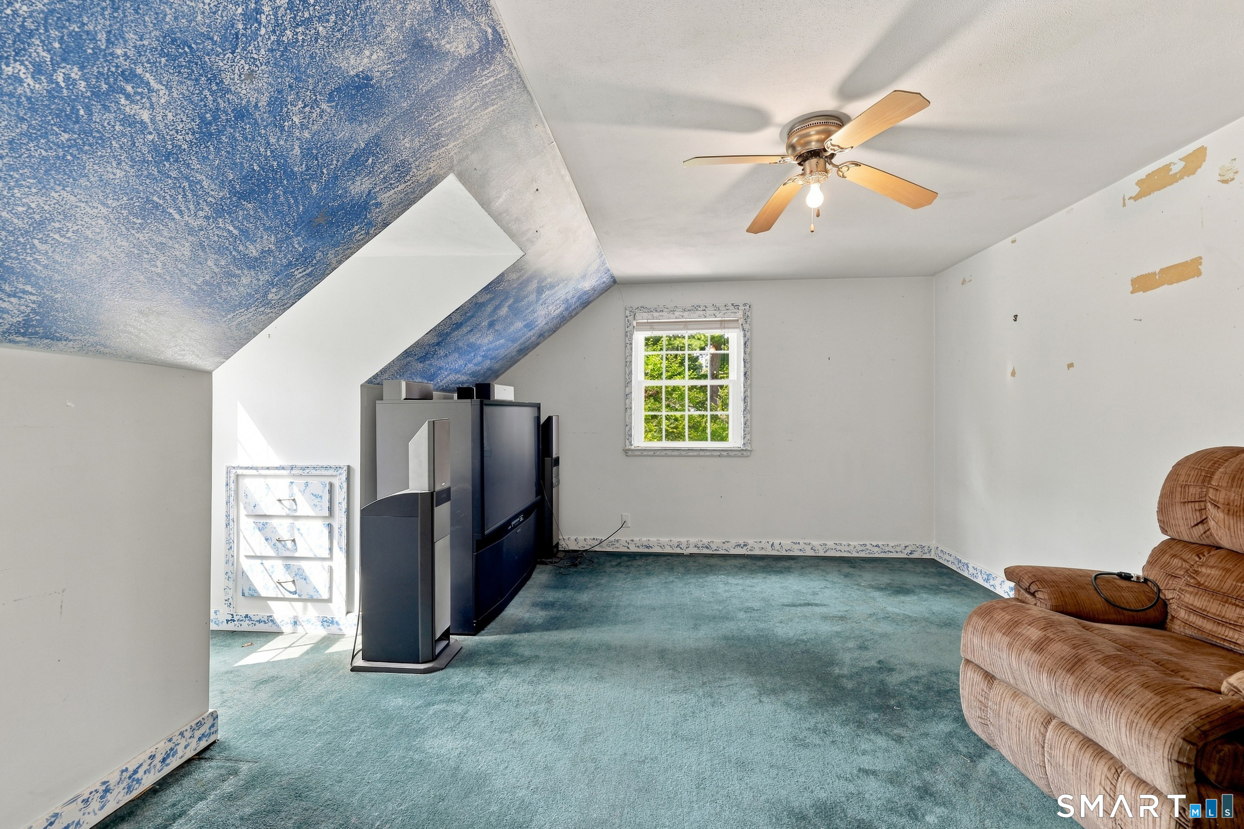 54 Ferncliff Drive