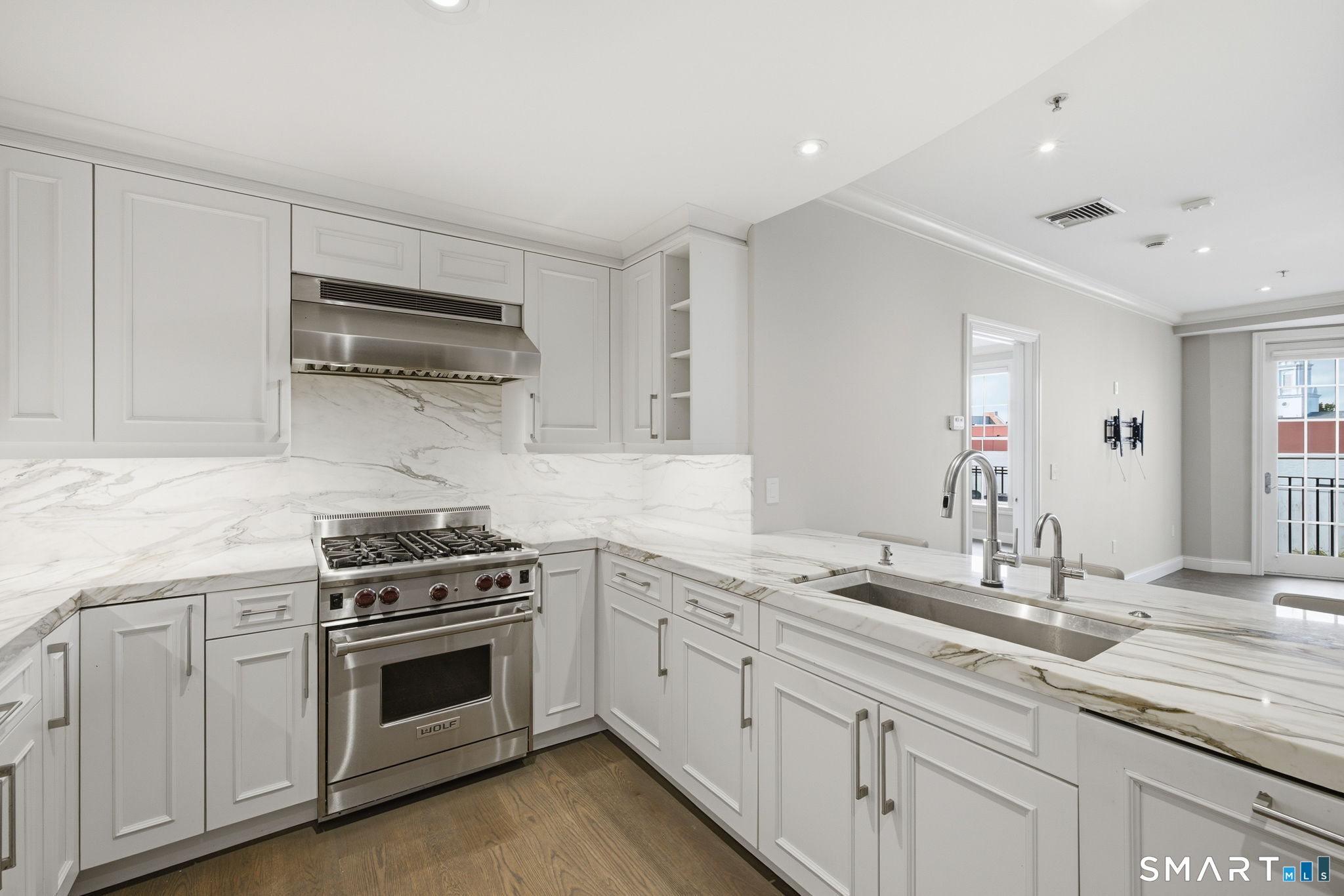 85 Memorial Road Unit: 411