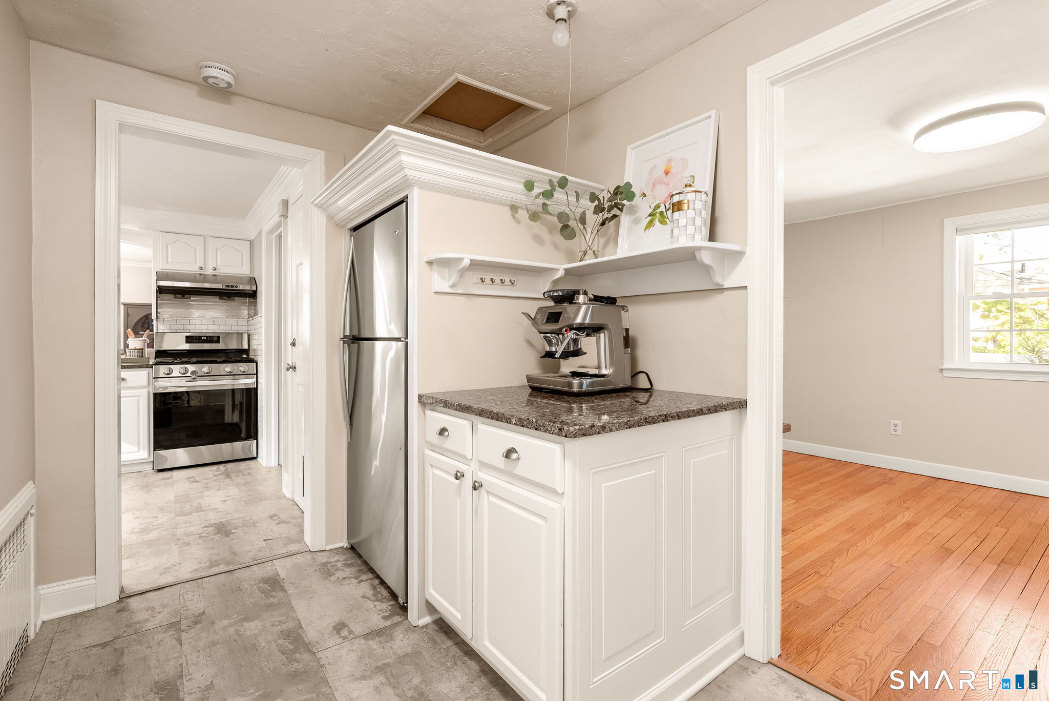27 Hilltop Drive