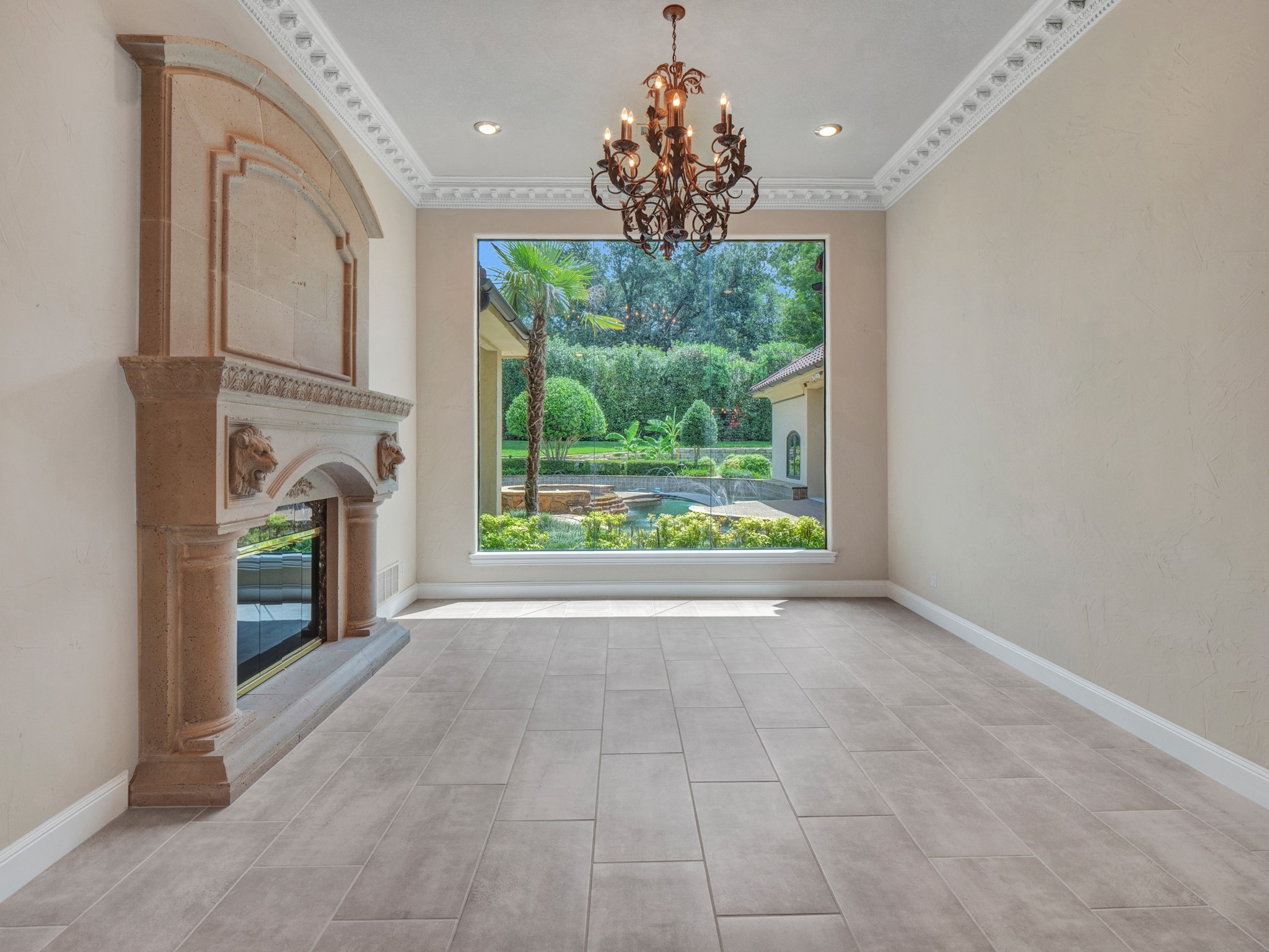 5405 Miramar Lane