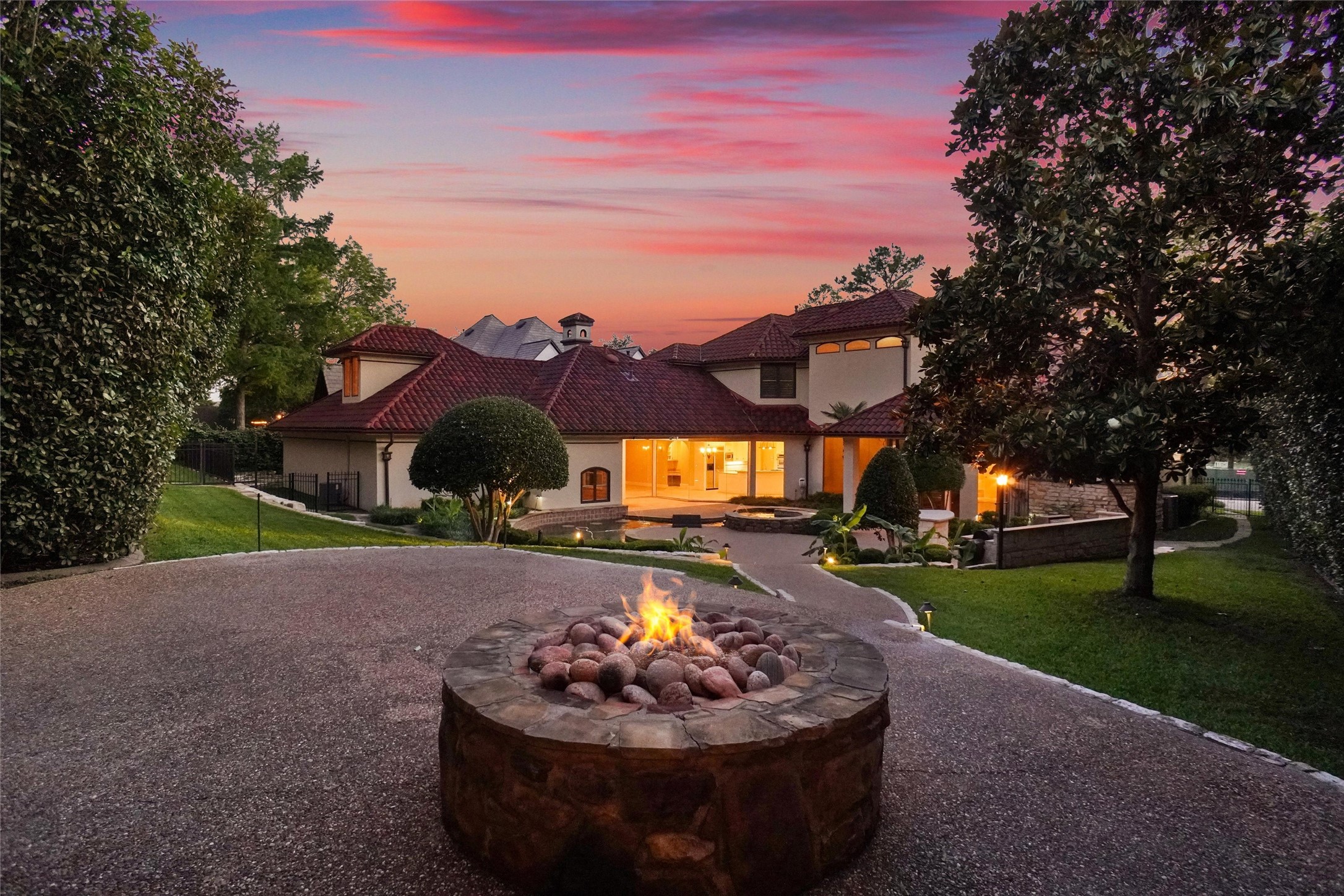 5405 Miramar Lane