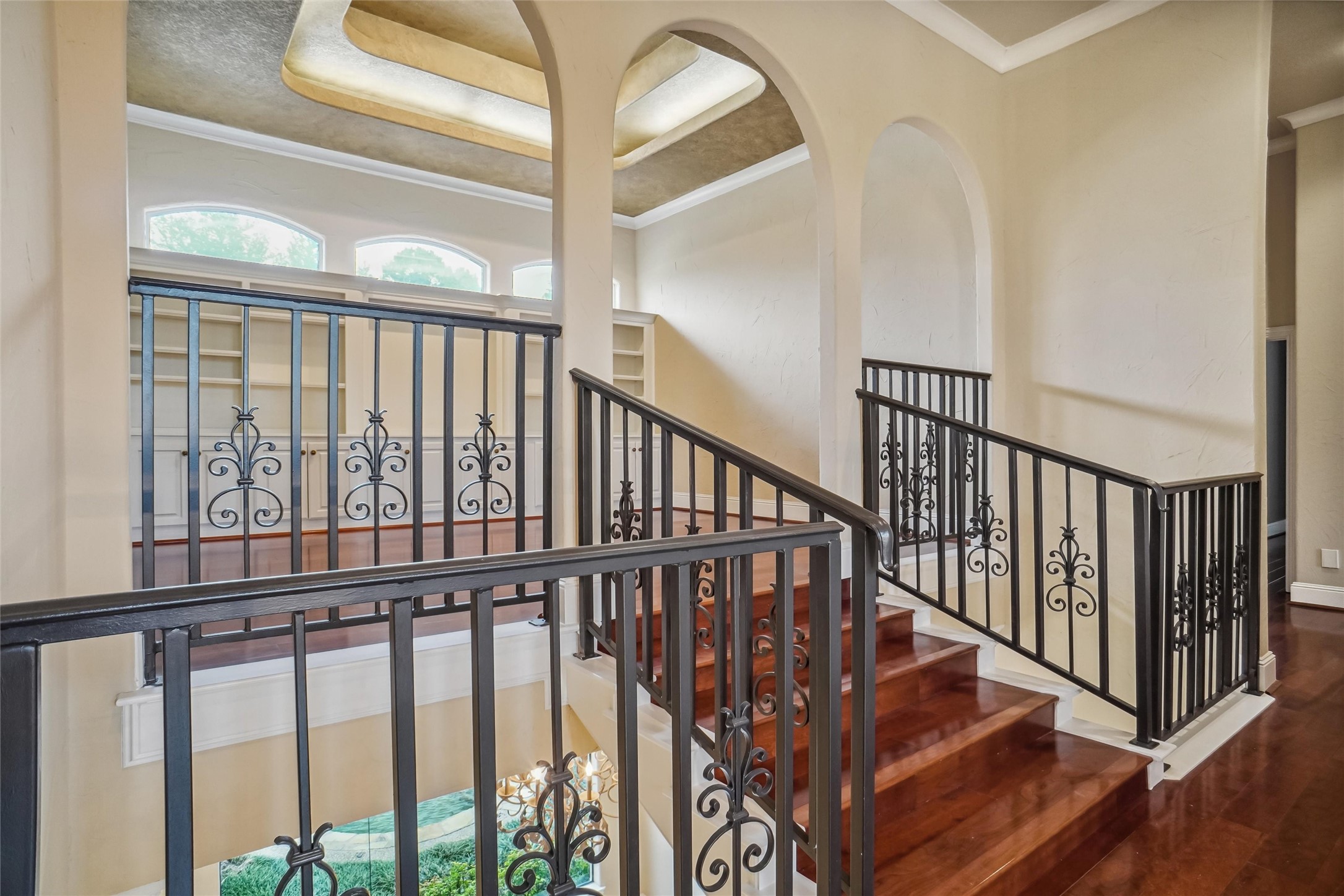 5405 Miramar Lane