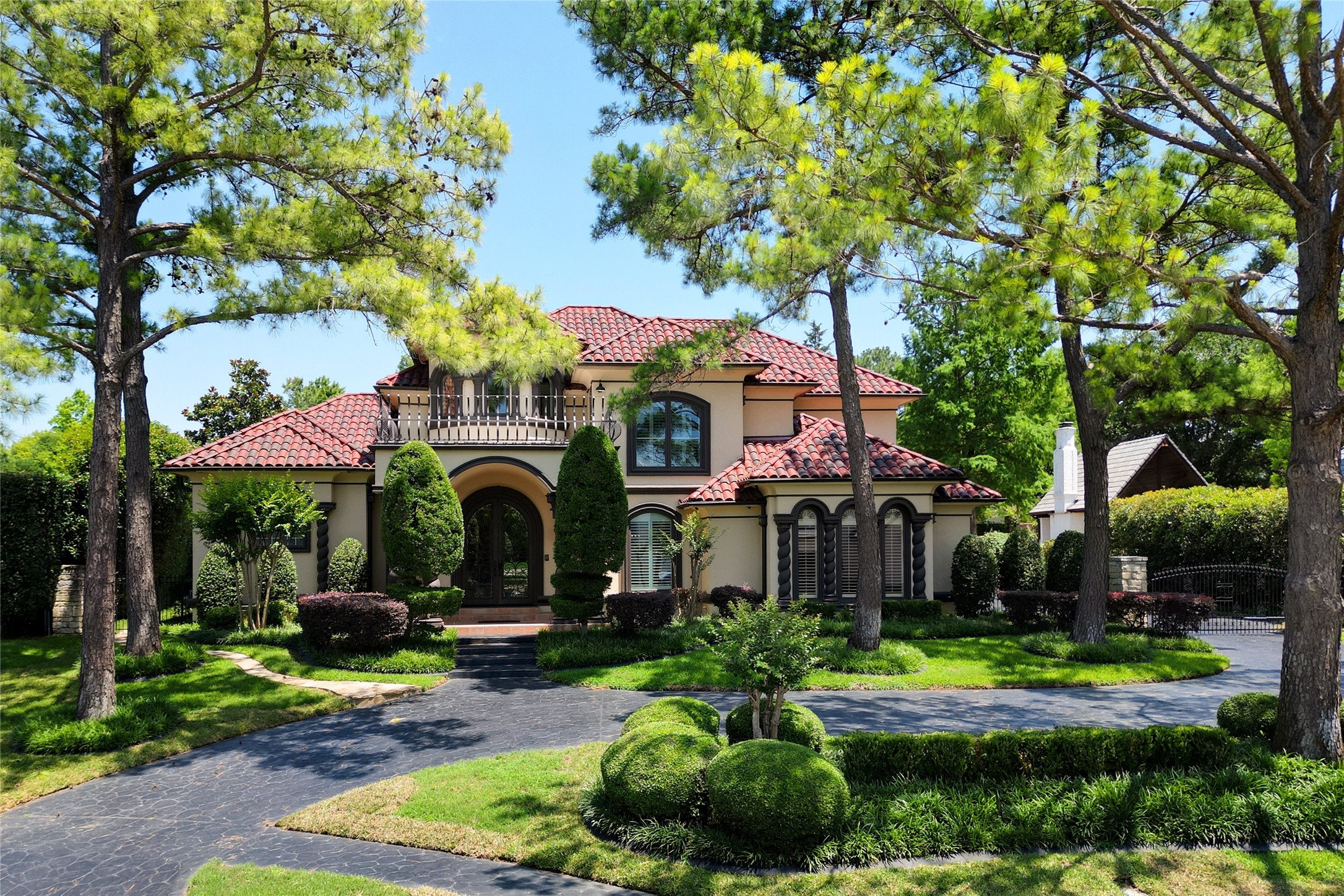 5405 Miramar Lane