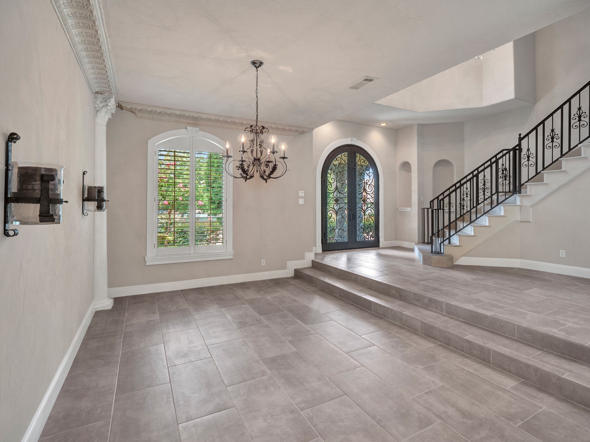 5405 Miramar Lane