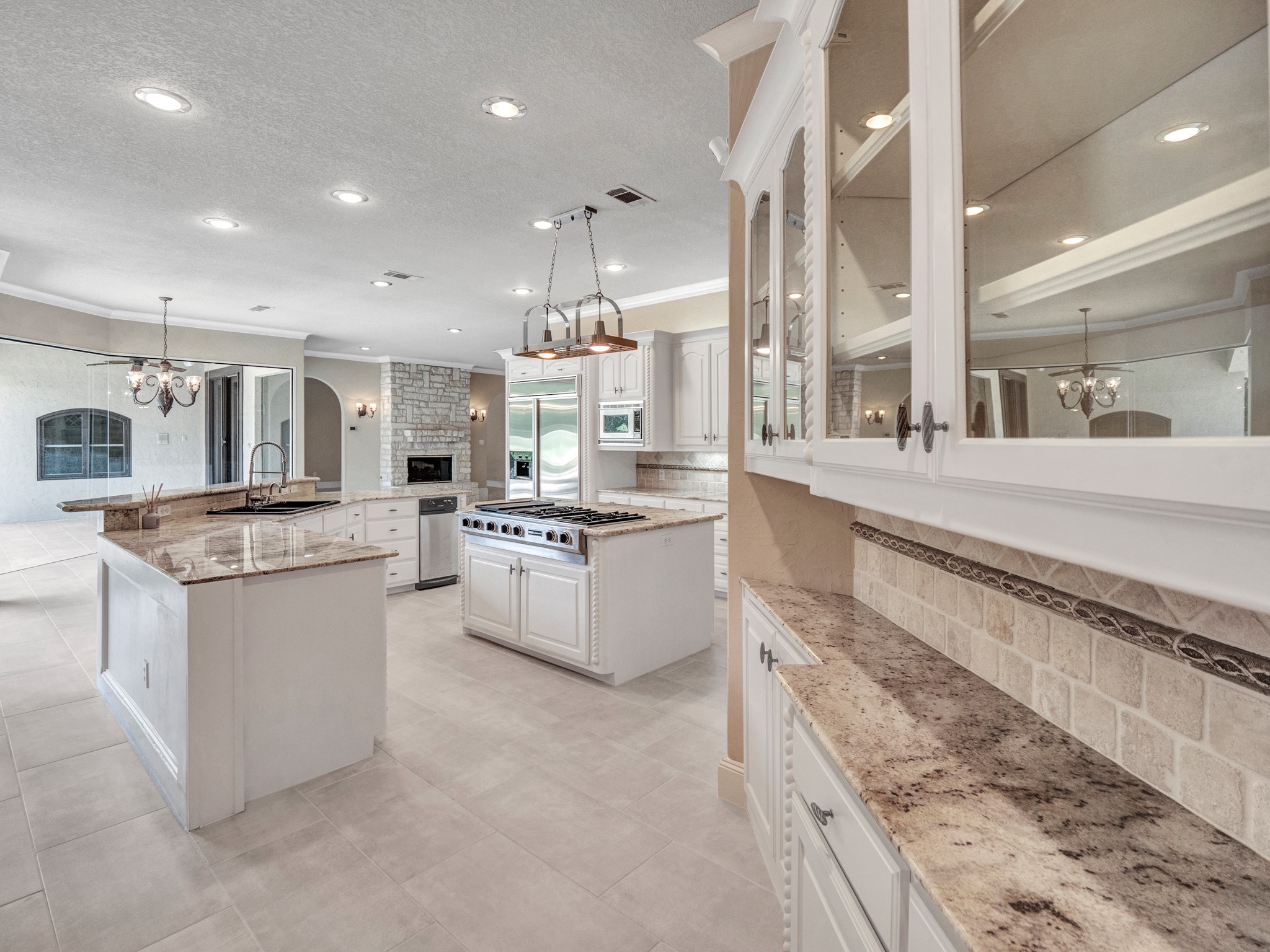 5405 Miramar Lane