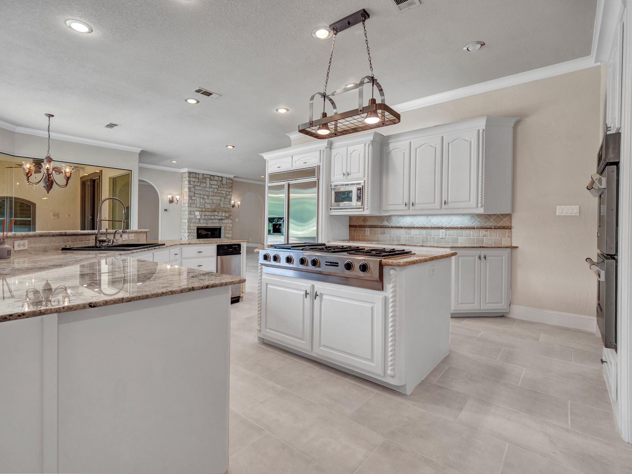 5405 Miramar Lane