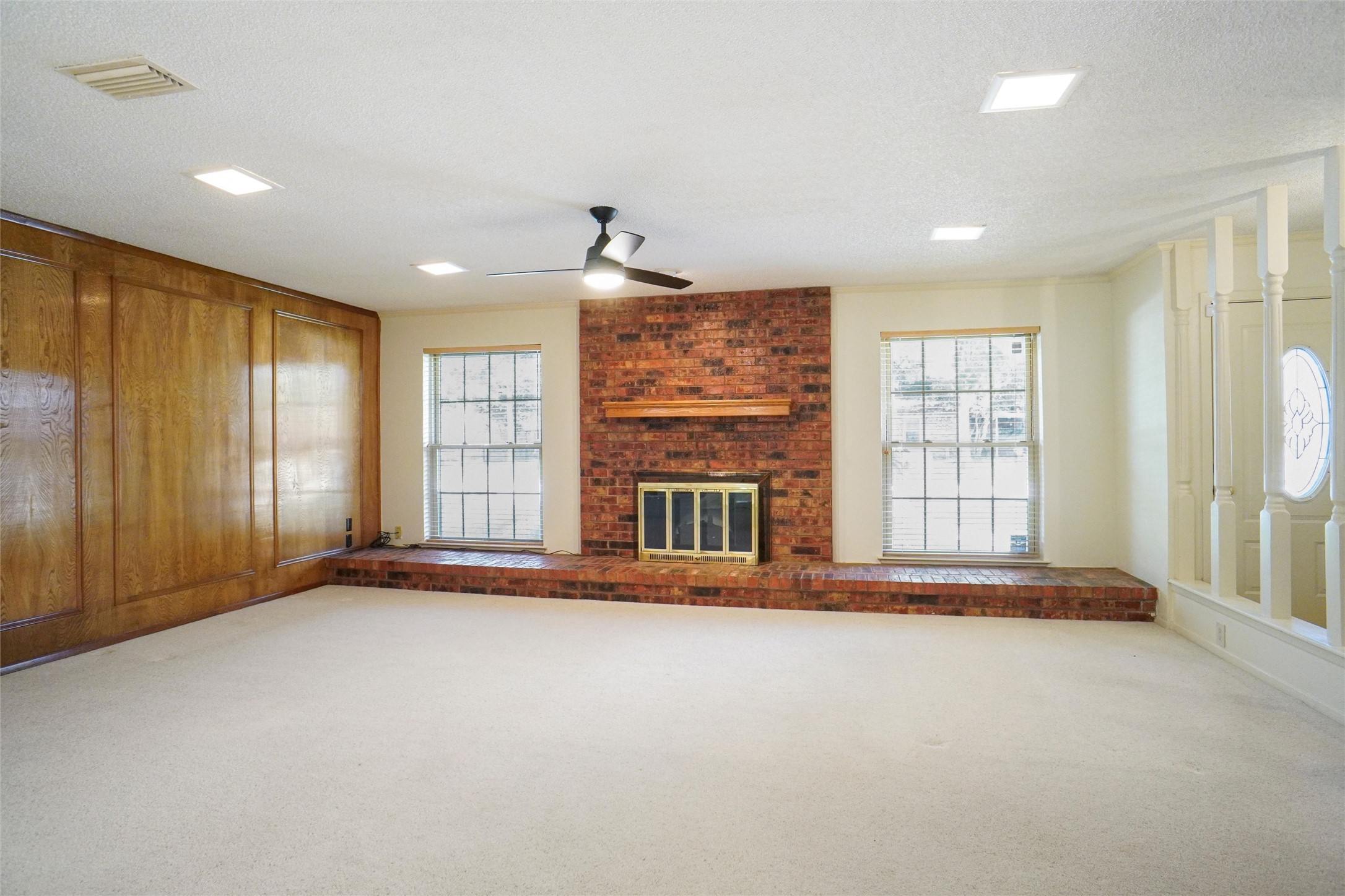 2028 Casa Loma Court