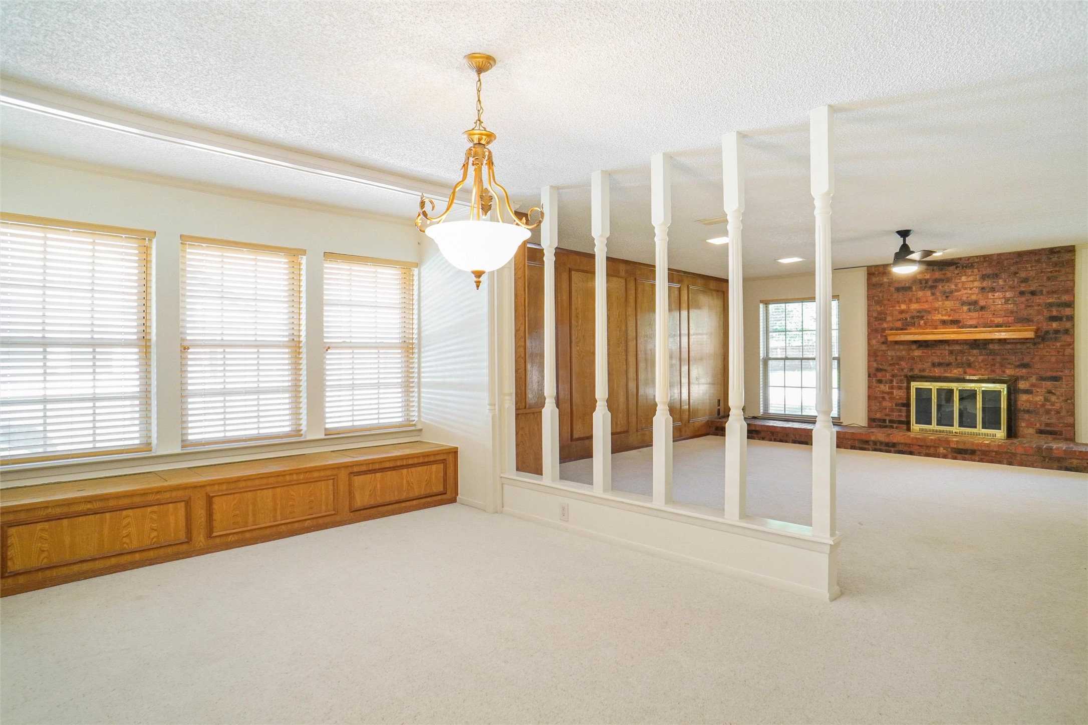 2028 Casa Loma Court