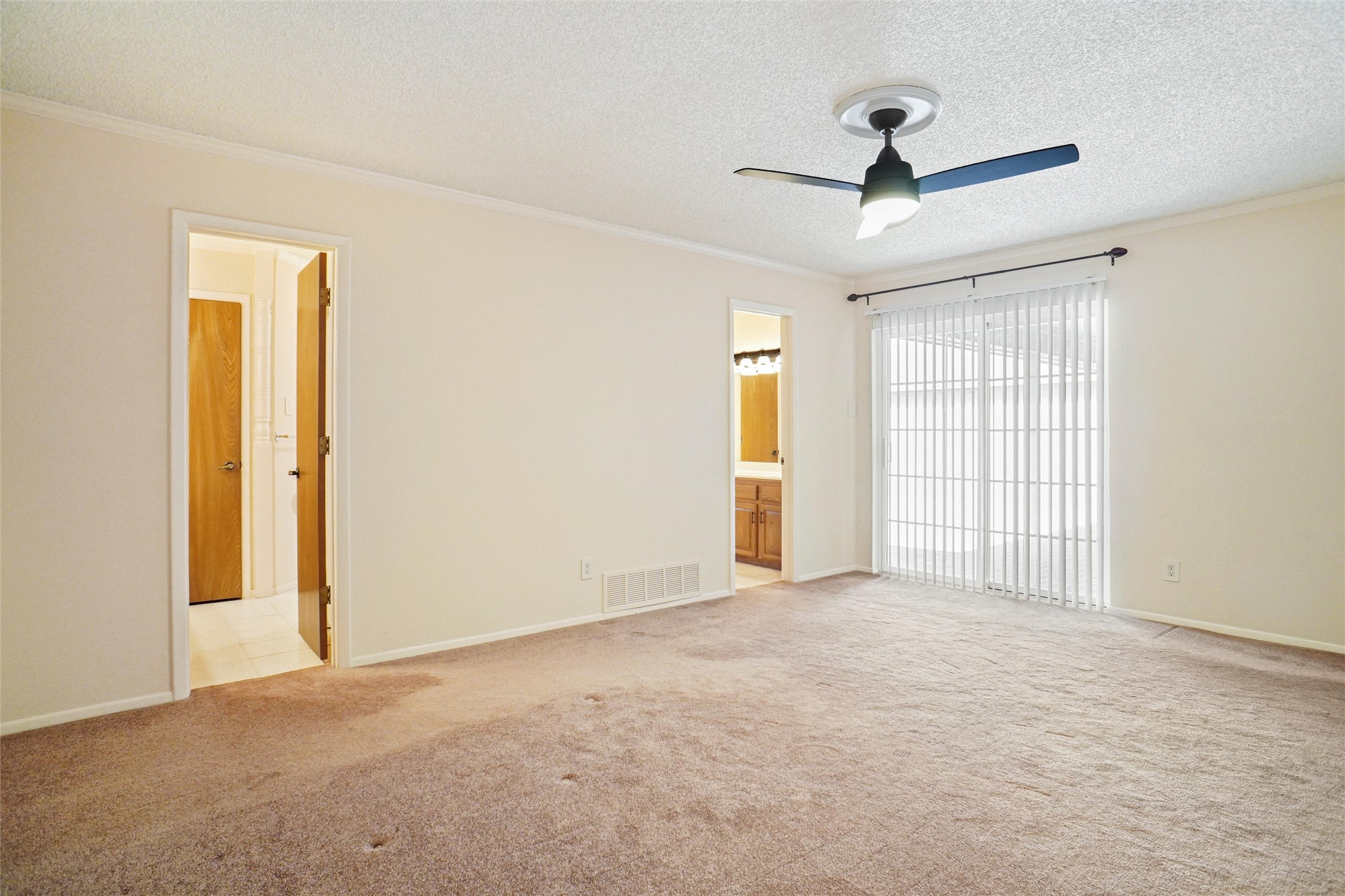 2028 Casa Loma Court