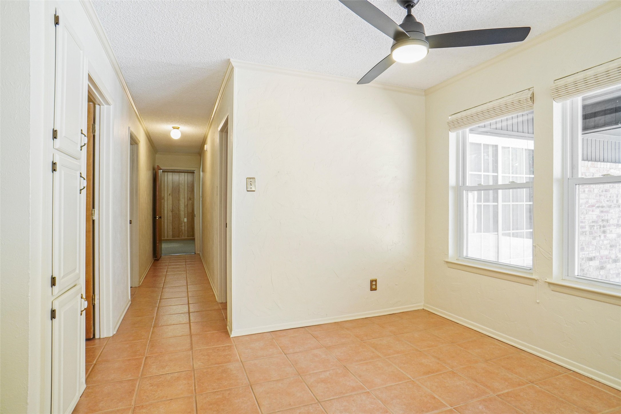 2028 Casa Loma Court