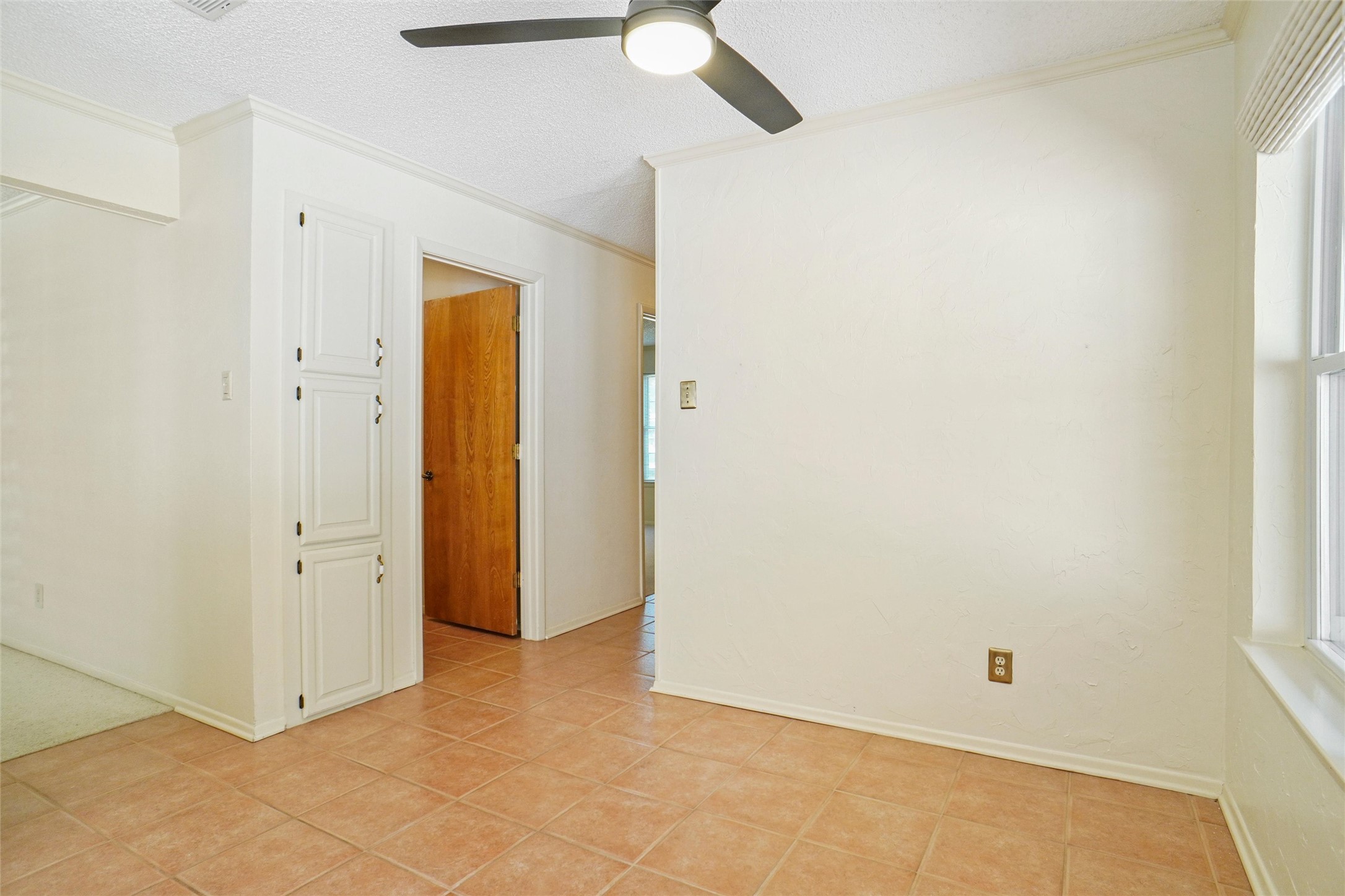 2028 Casa Loma Court