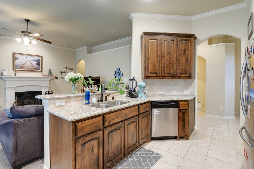 6000 Paddlefish Drive