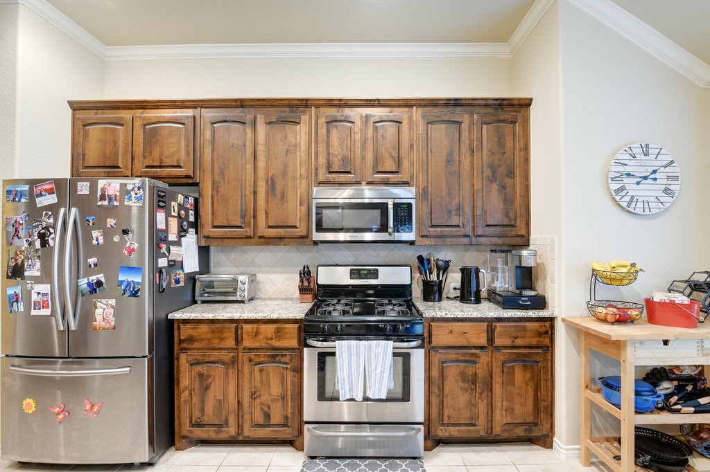 6000 Paddlefish Drive