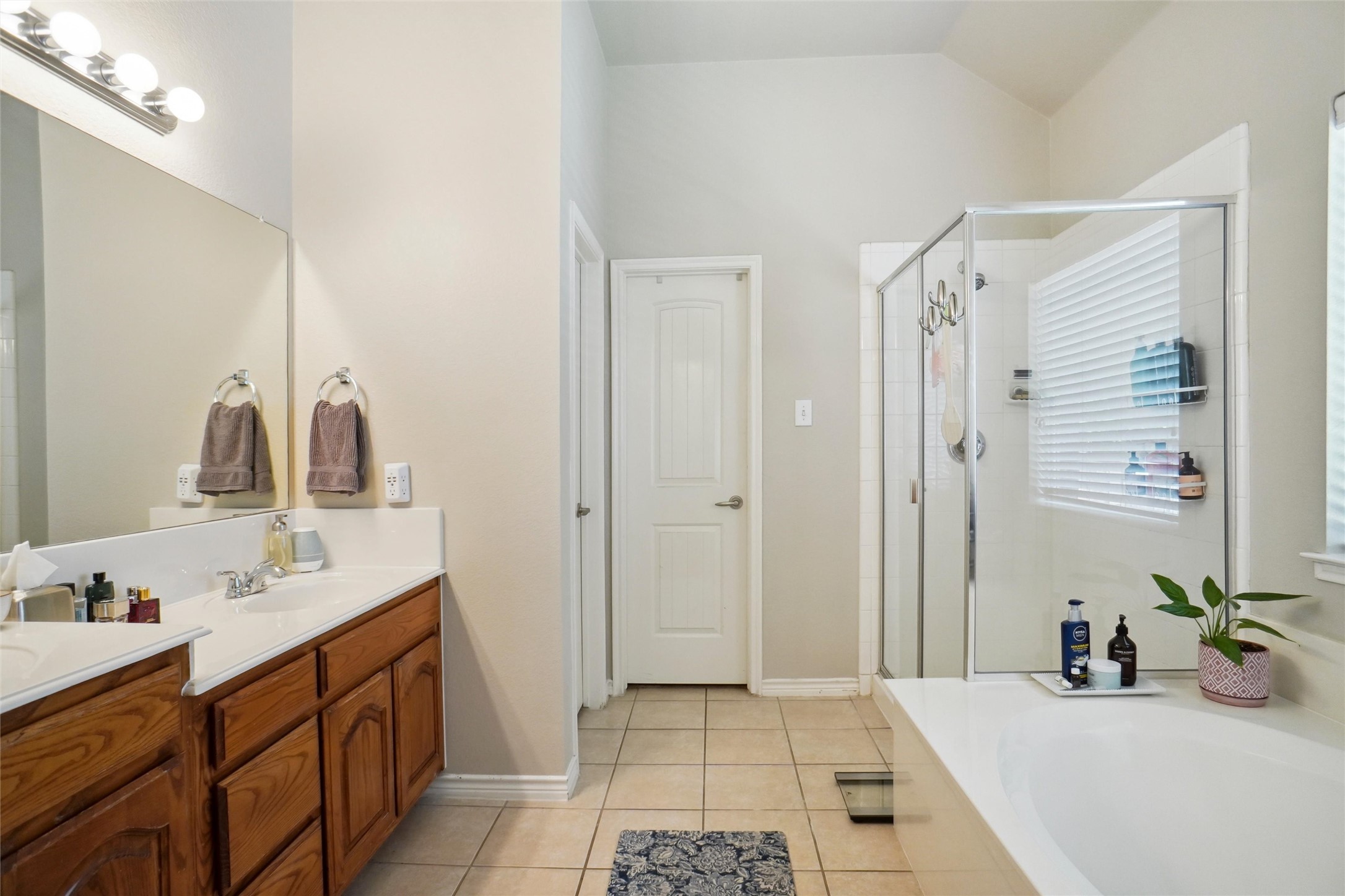 3544 Butterfield Trail