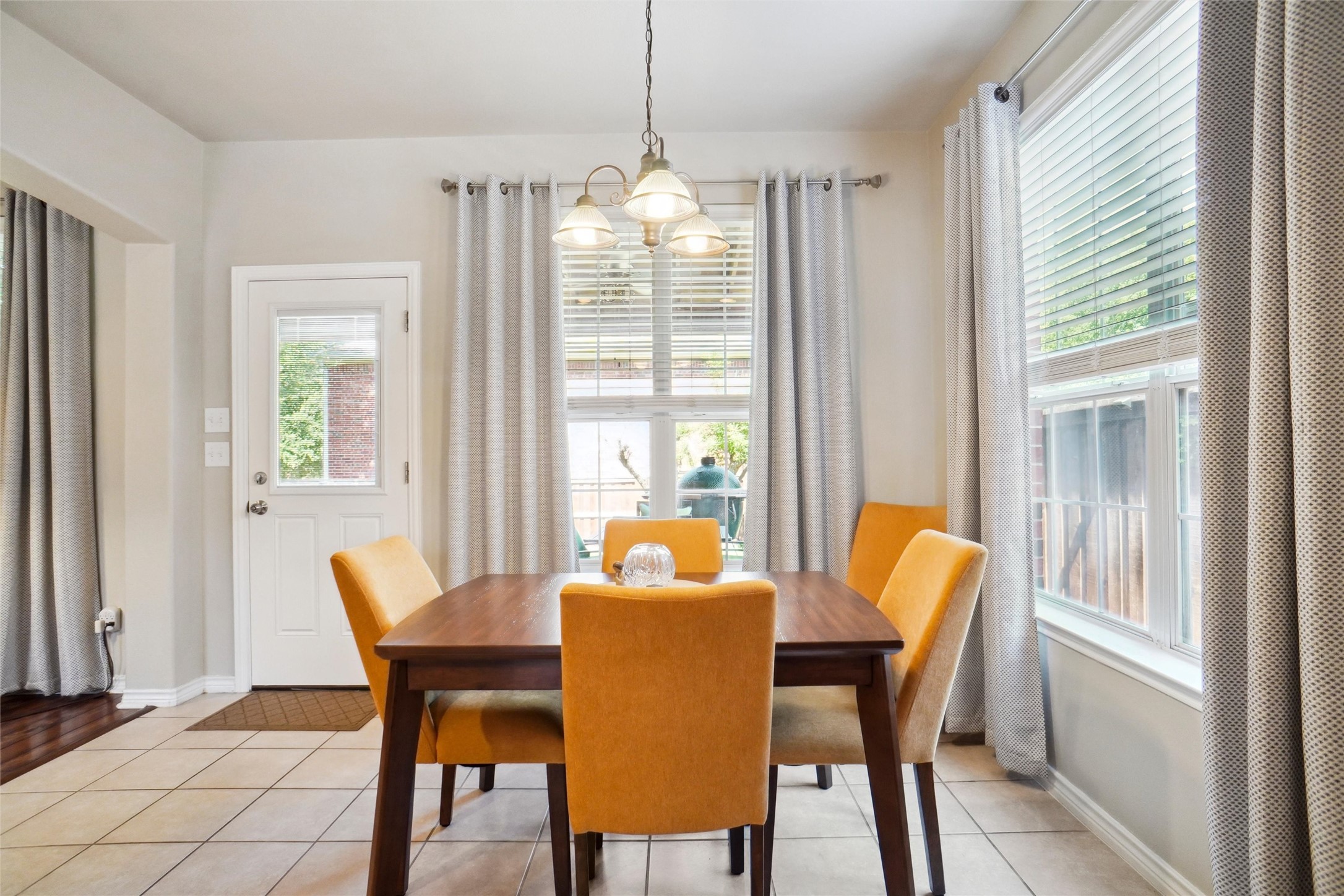 3544 Butterfield Trail