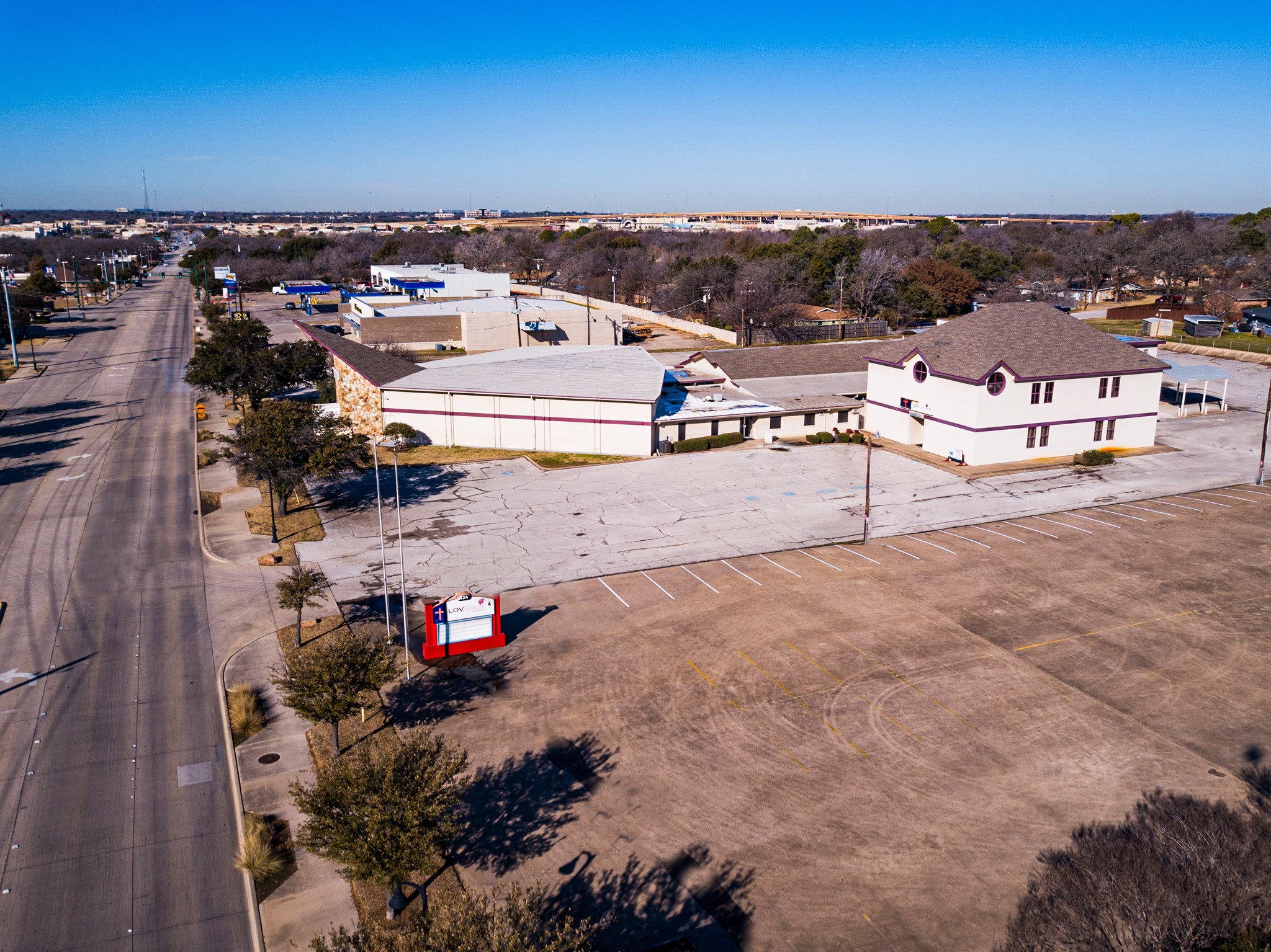 824 W Pipeline Road