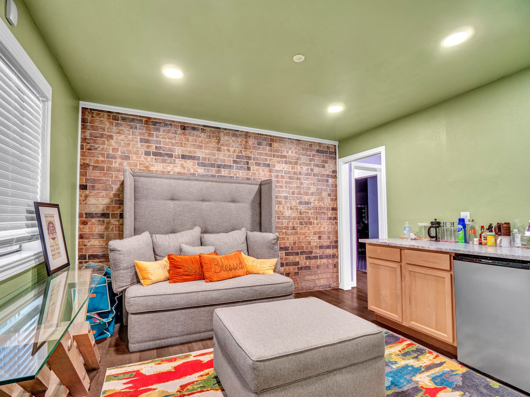 824 W Pipeline Road