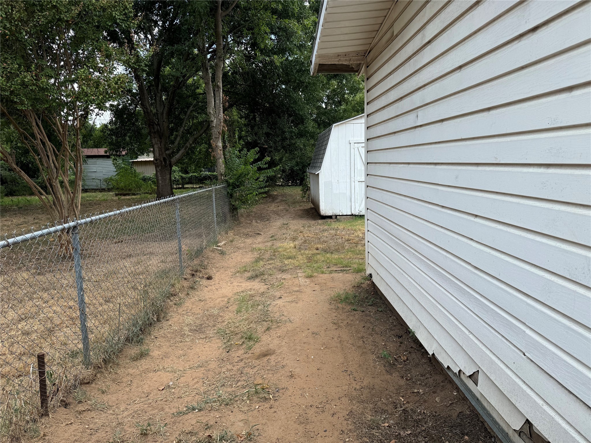 715 Drummond Drive