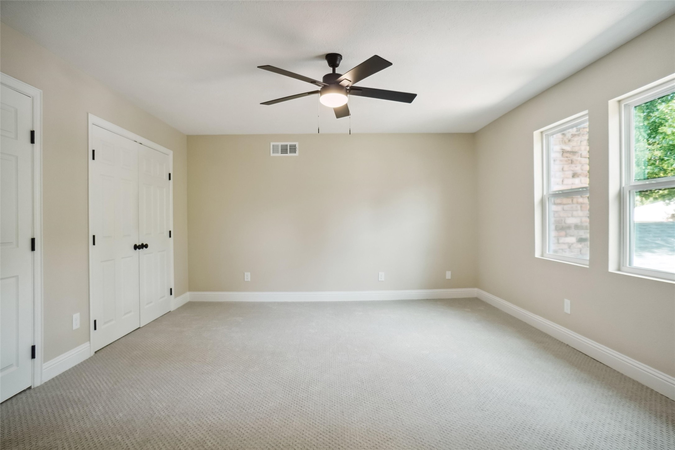 6109 Sul Ross Lane