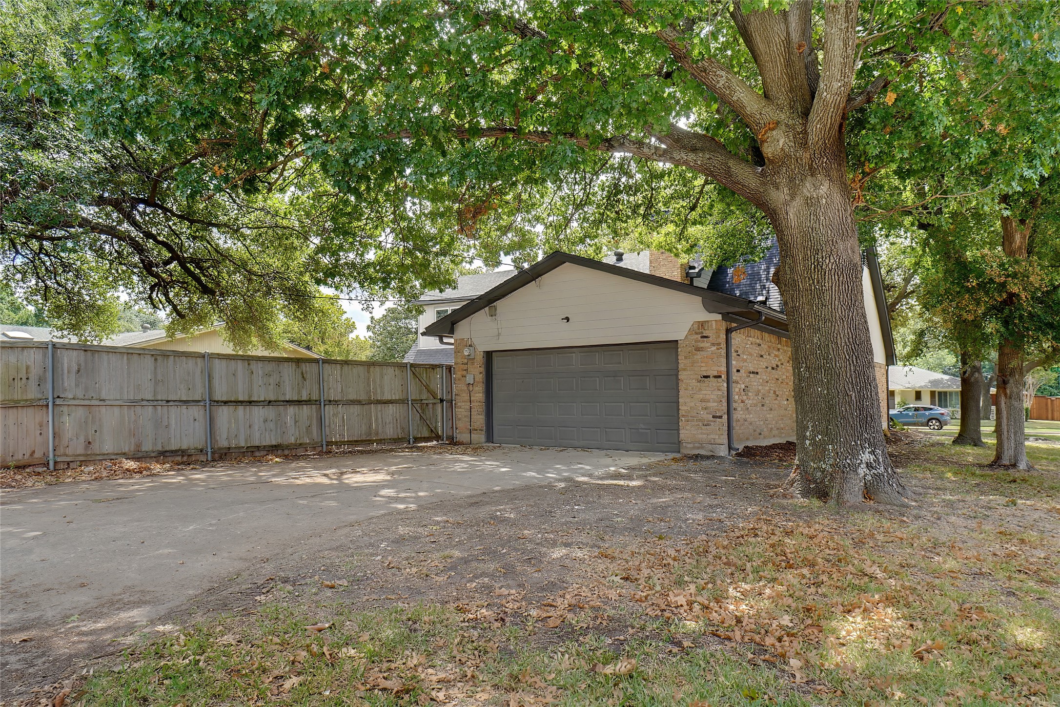 6109 Sul Ross Lane