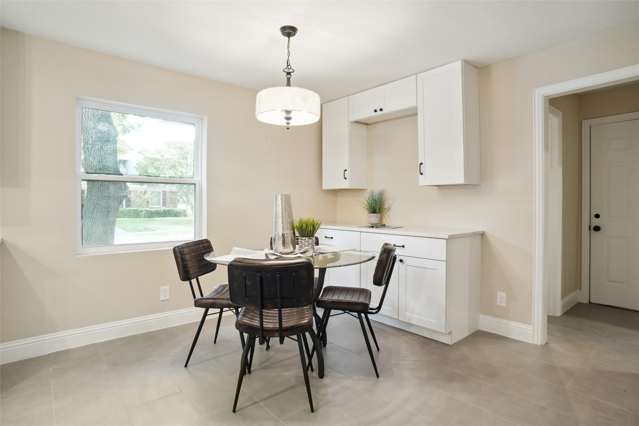 6109 Sul Ross Lane