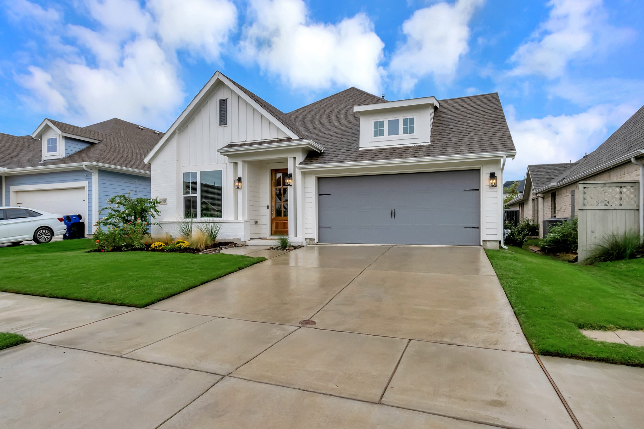 2425 Lazy Dog Lane