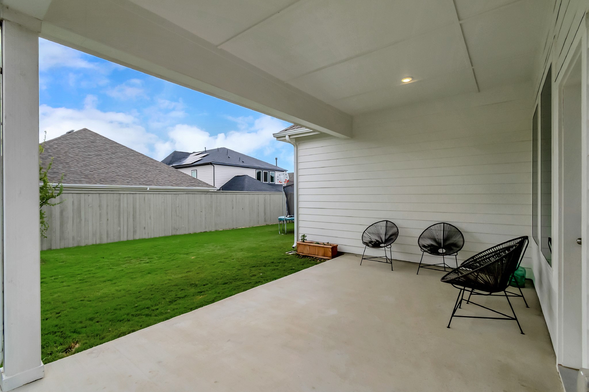 2425 Lazy Dog Lane