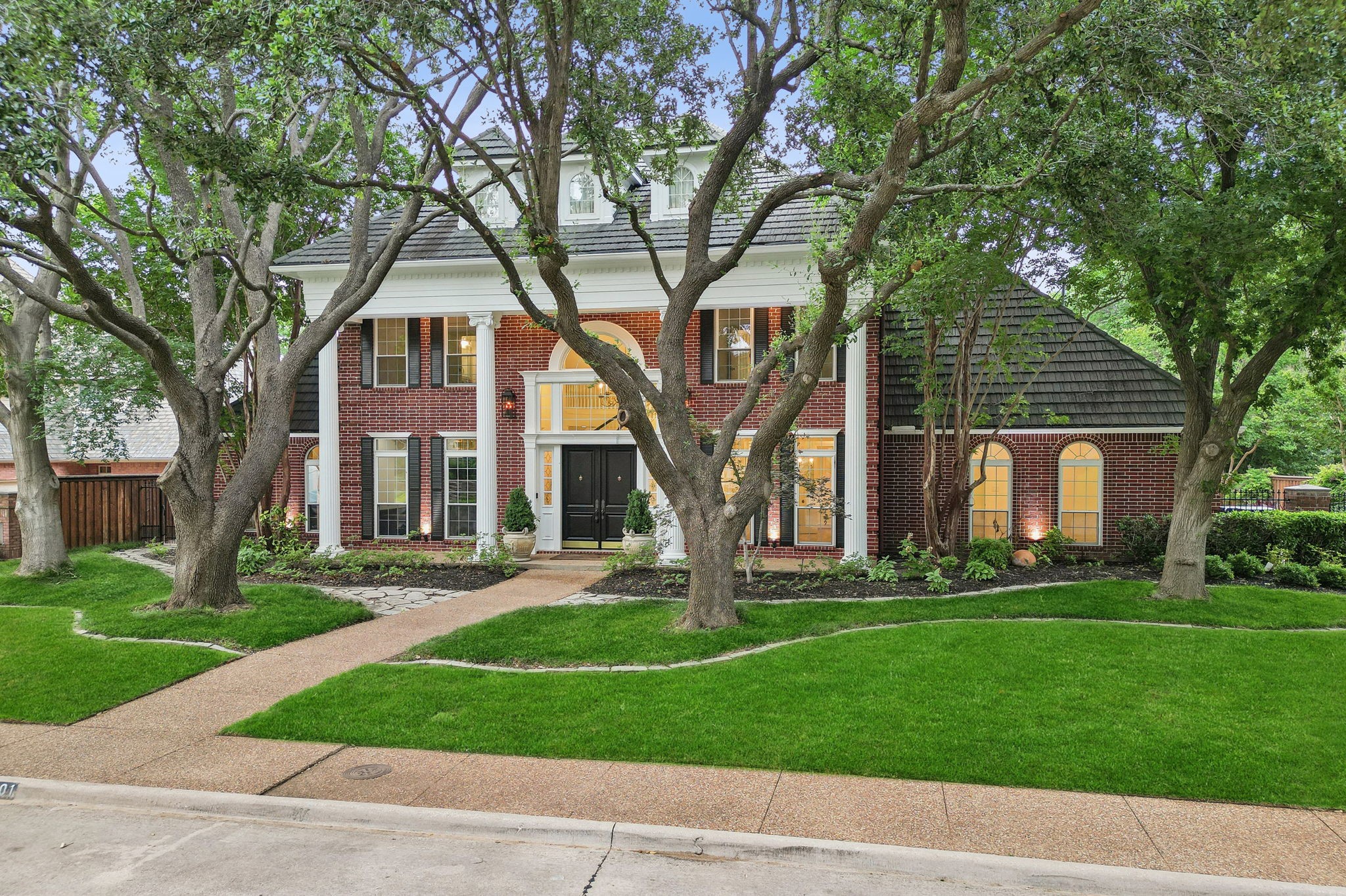 5101 Old Oak Lane