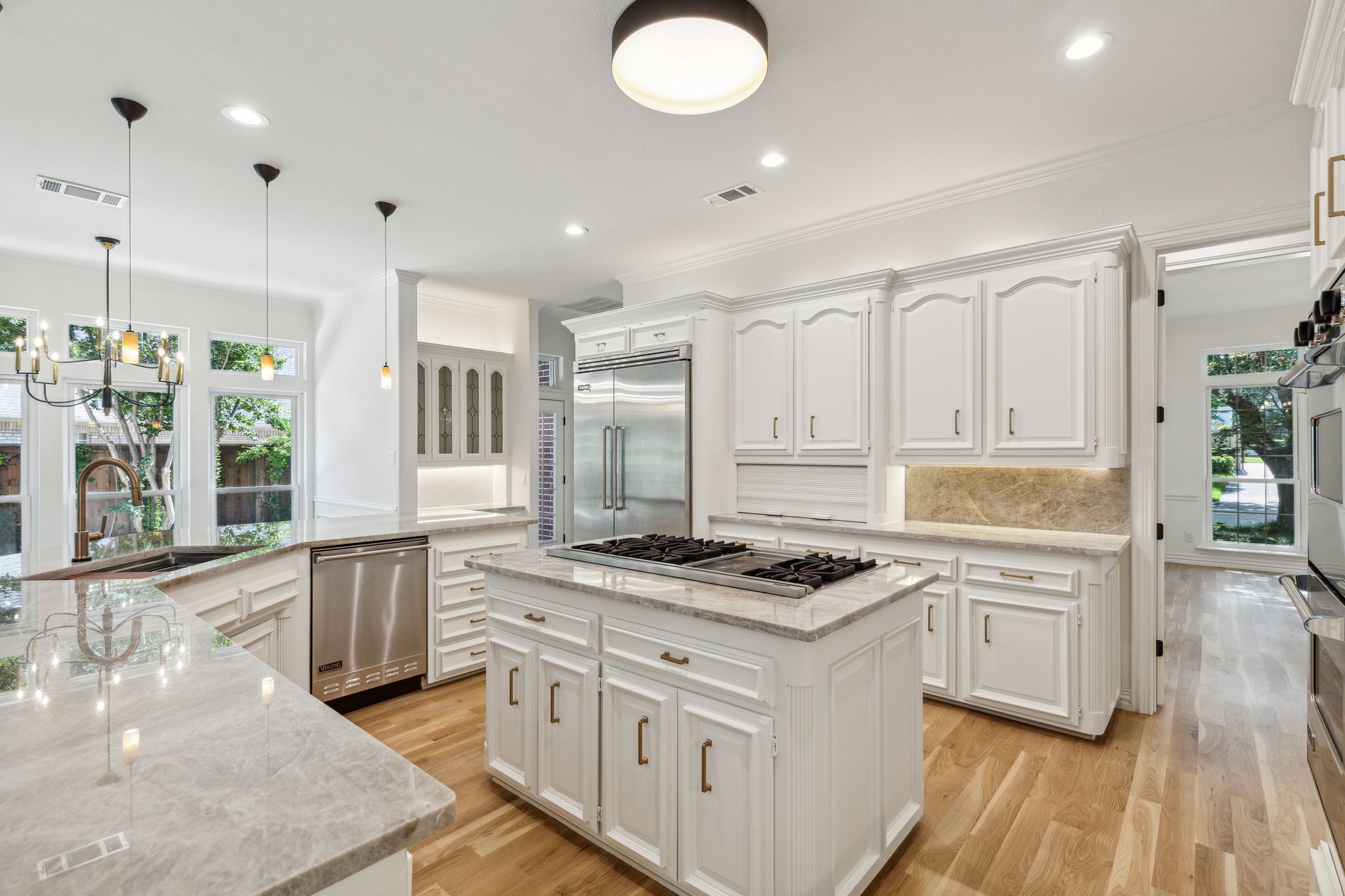 5101 Old Oak Lane