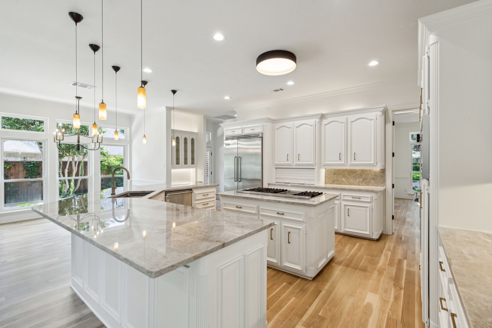 5101 Old Oak Lane