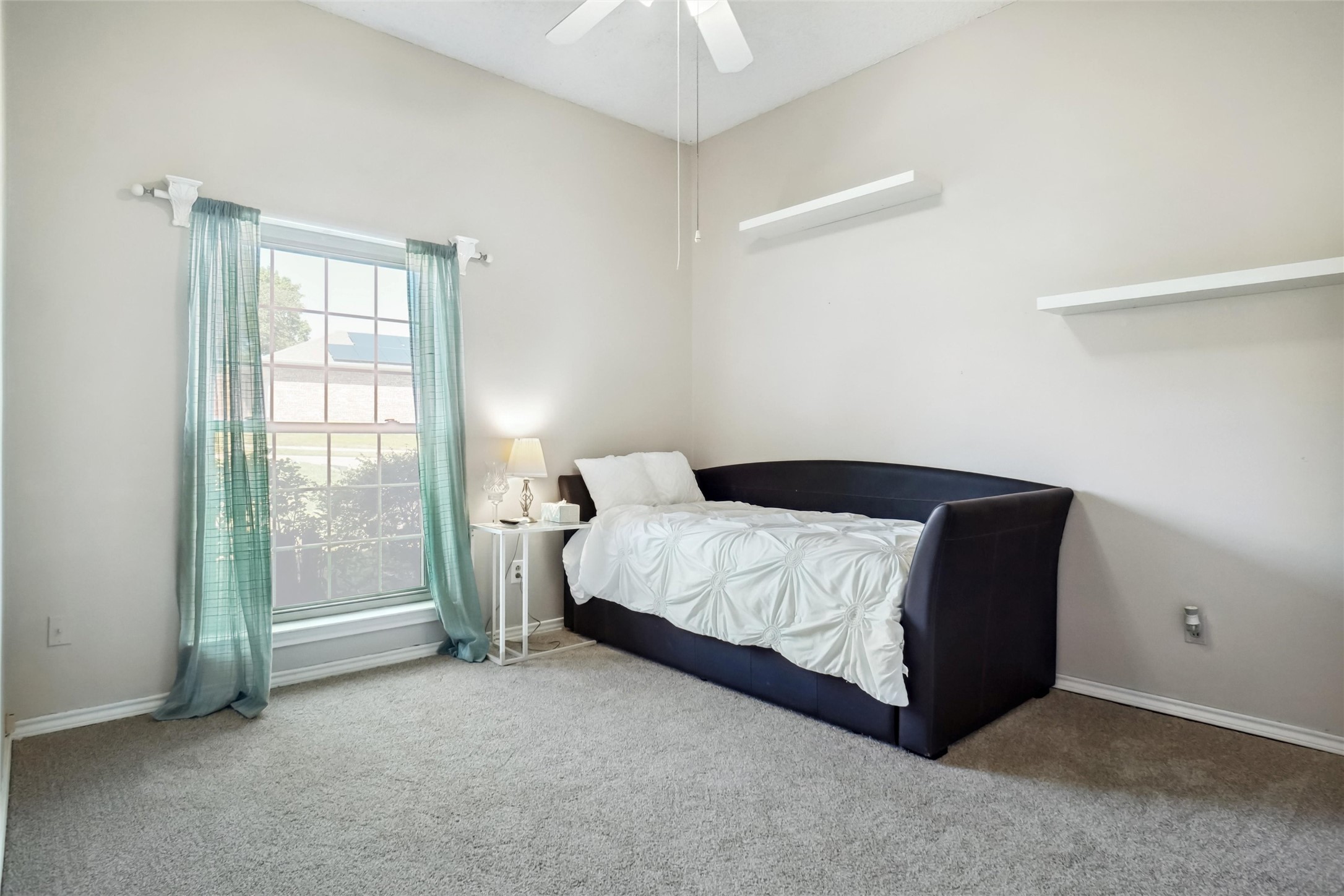 1404 Chesterfield Drive