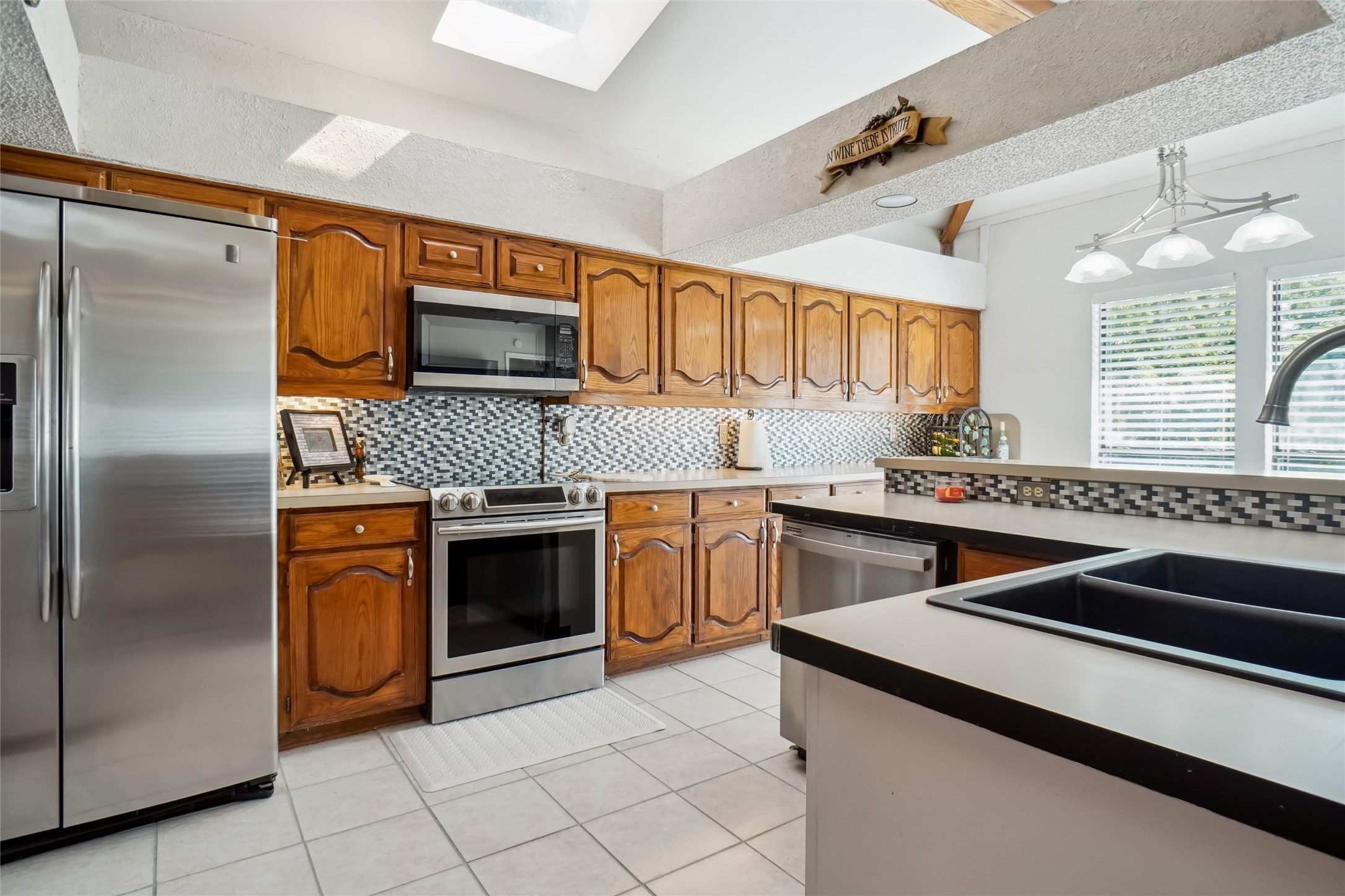 1404 Chesterfield Drive