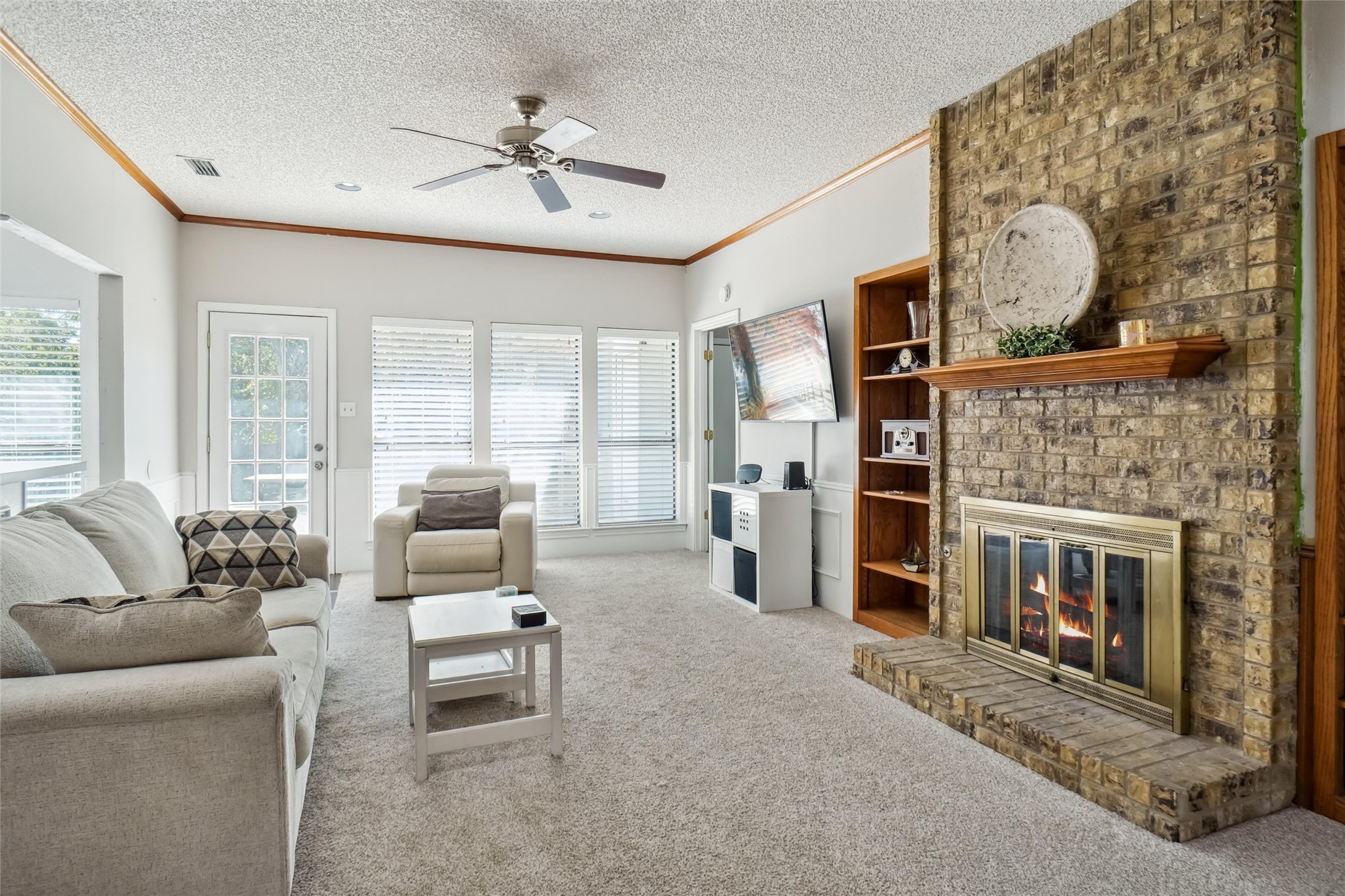 1404 Chesterfield Drive
