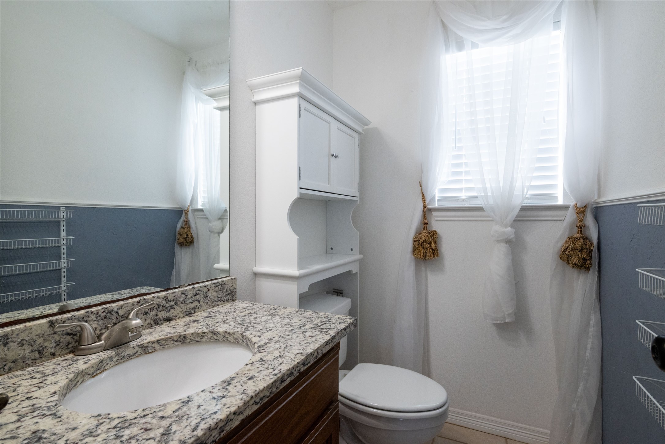 395 Conestoga Trail