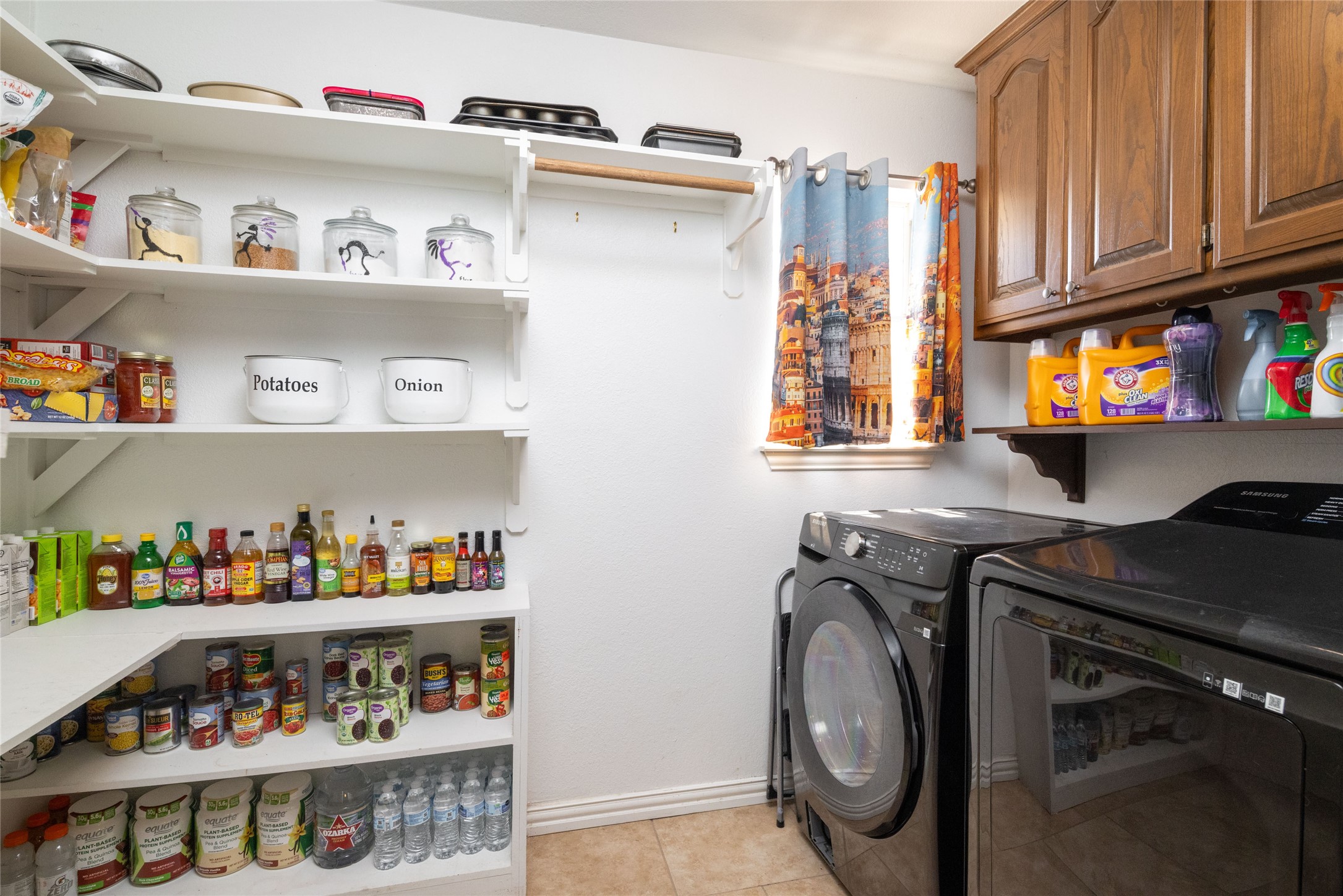 395 Conestoga Trail