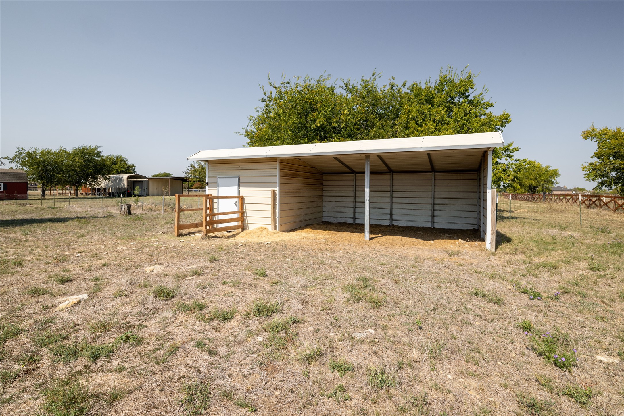395 Conestoga Trail
