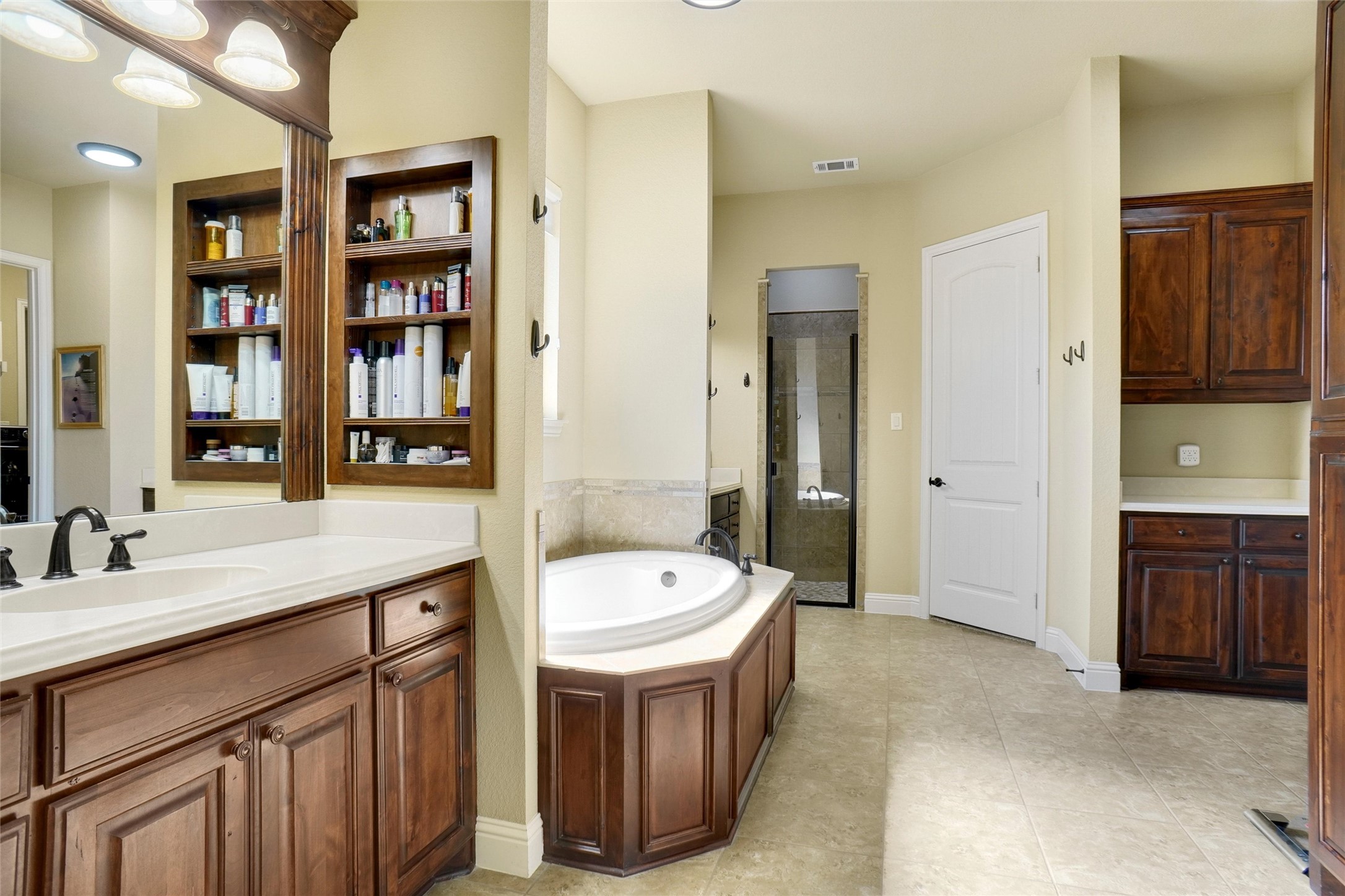 7311 Deer Field Drive