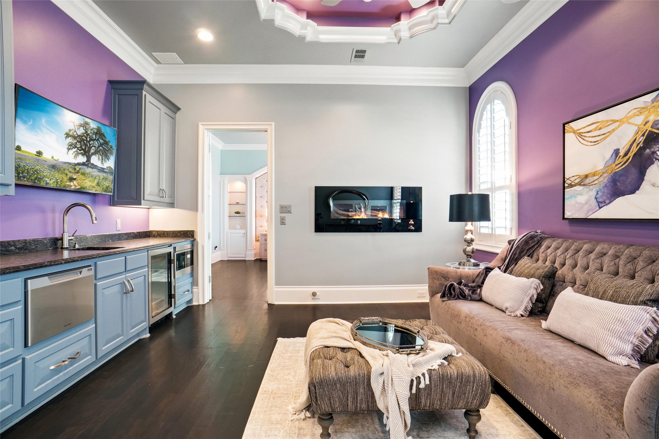 2009 E Highland Street